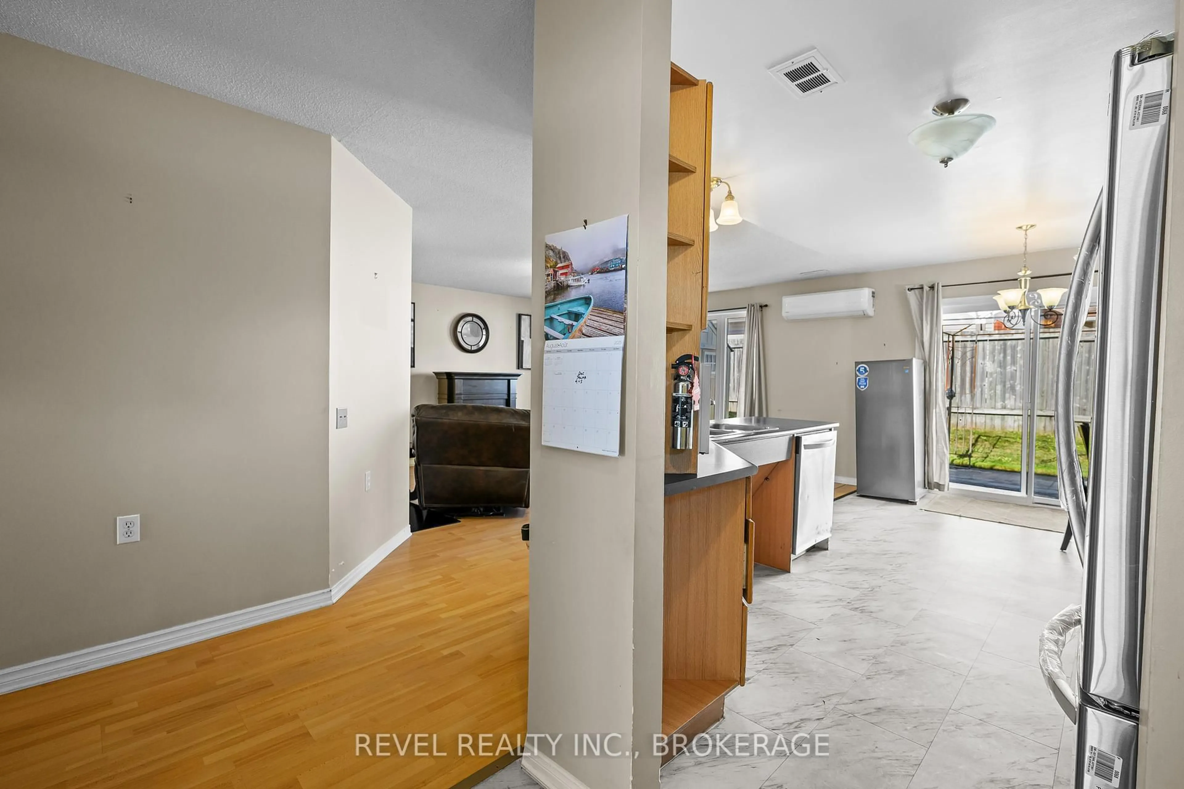 Unknown for 37 Wilfred Cres, Kingston Ontario K7K 7G7