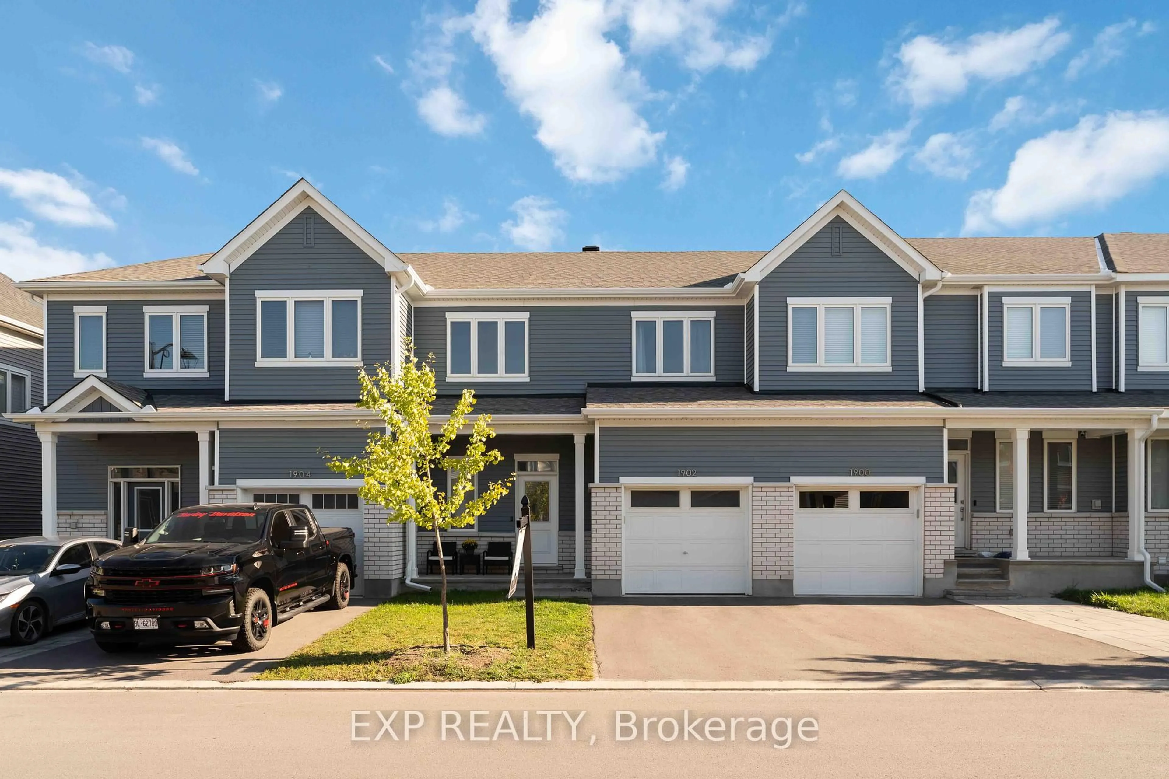 Unknown for 1902 Haiku St, Ottawa Ontario K2J 6W8