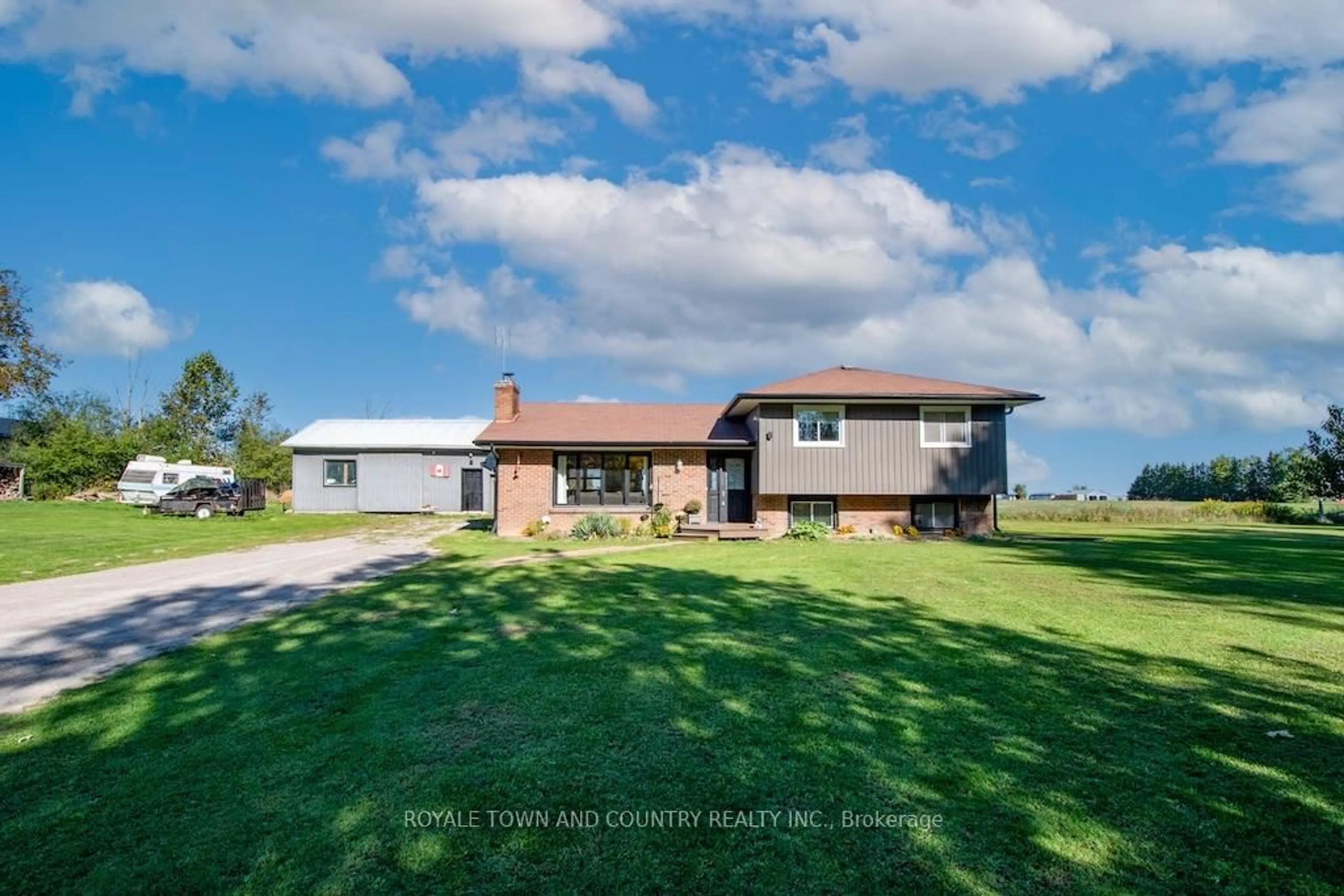 A pic from outside/outdoor area/front of a property/back of a property/a pic from drone, water/lake/river/ocean view for 187 Skyline Rd, Kawartha Lakes Ontario K0M 2M0