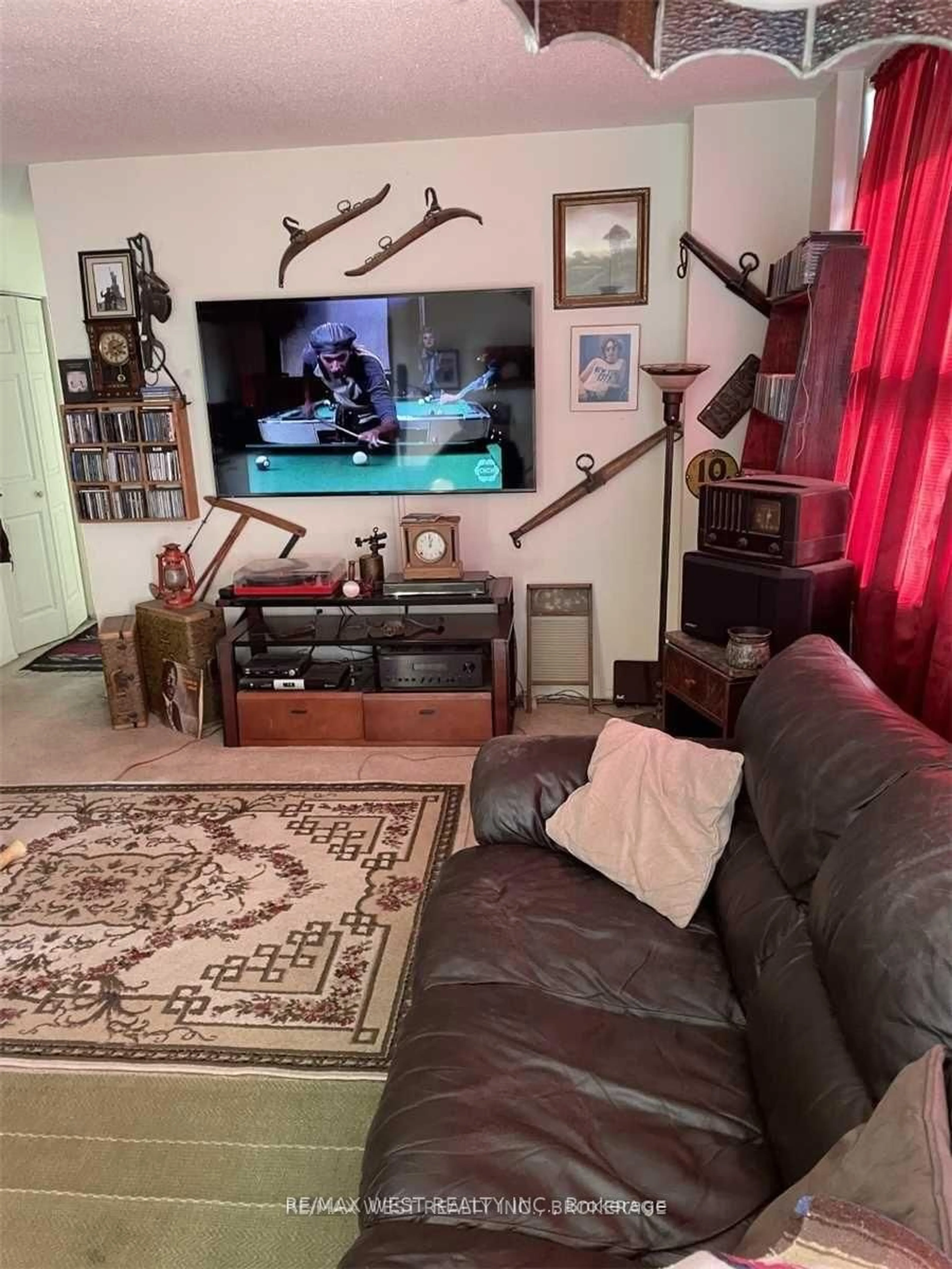 Living room with furniture, unknown for 15 Albright Rd #1011, Hamilton Ontario L8K 5J2
