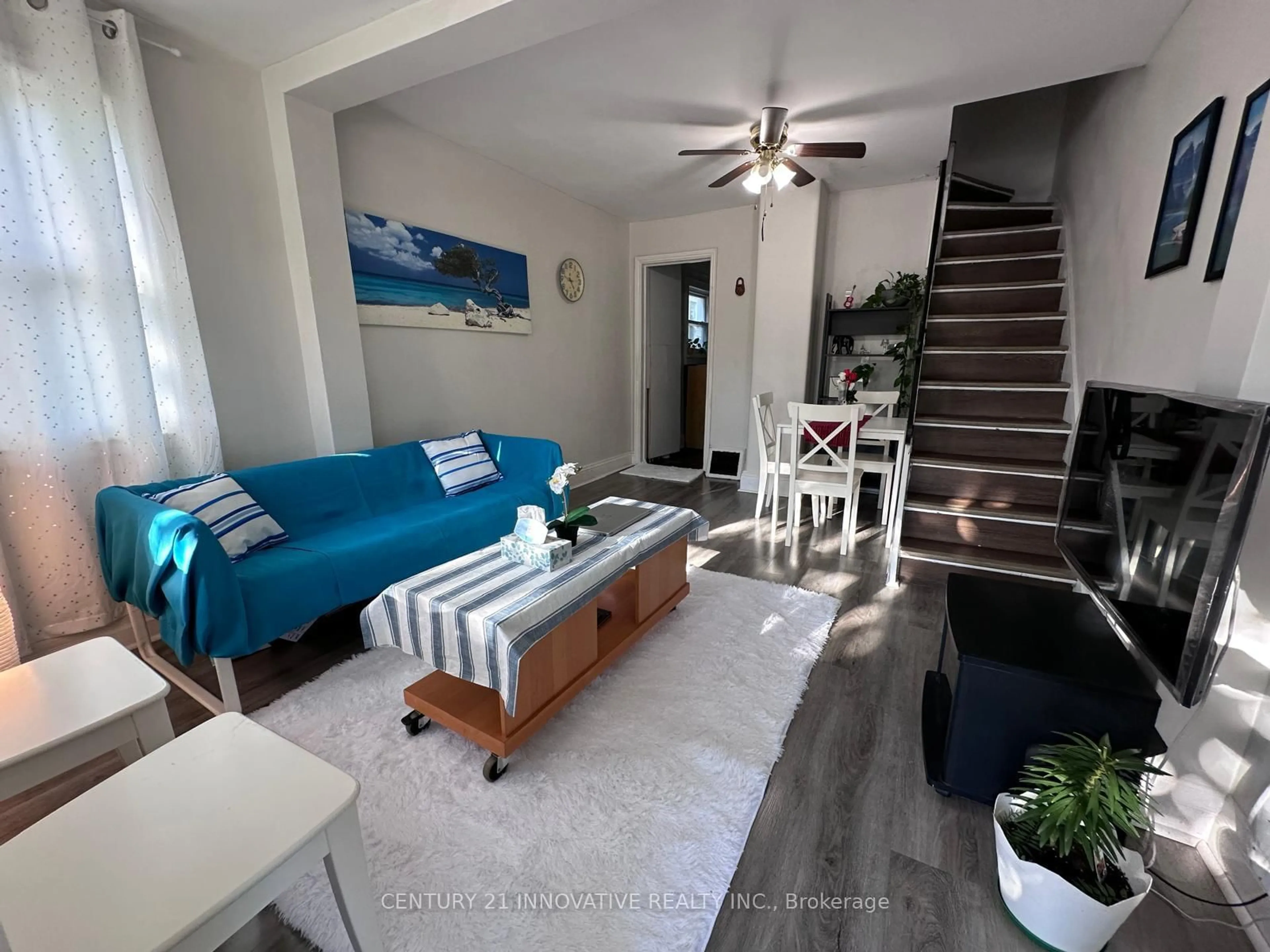 Living room with furniture, unknown for 165 Dundas St, Cambridge Ontario N1R 5P2