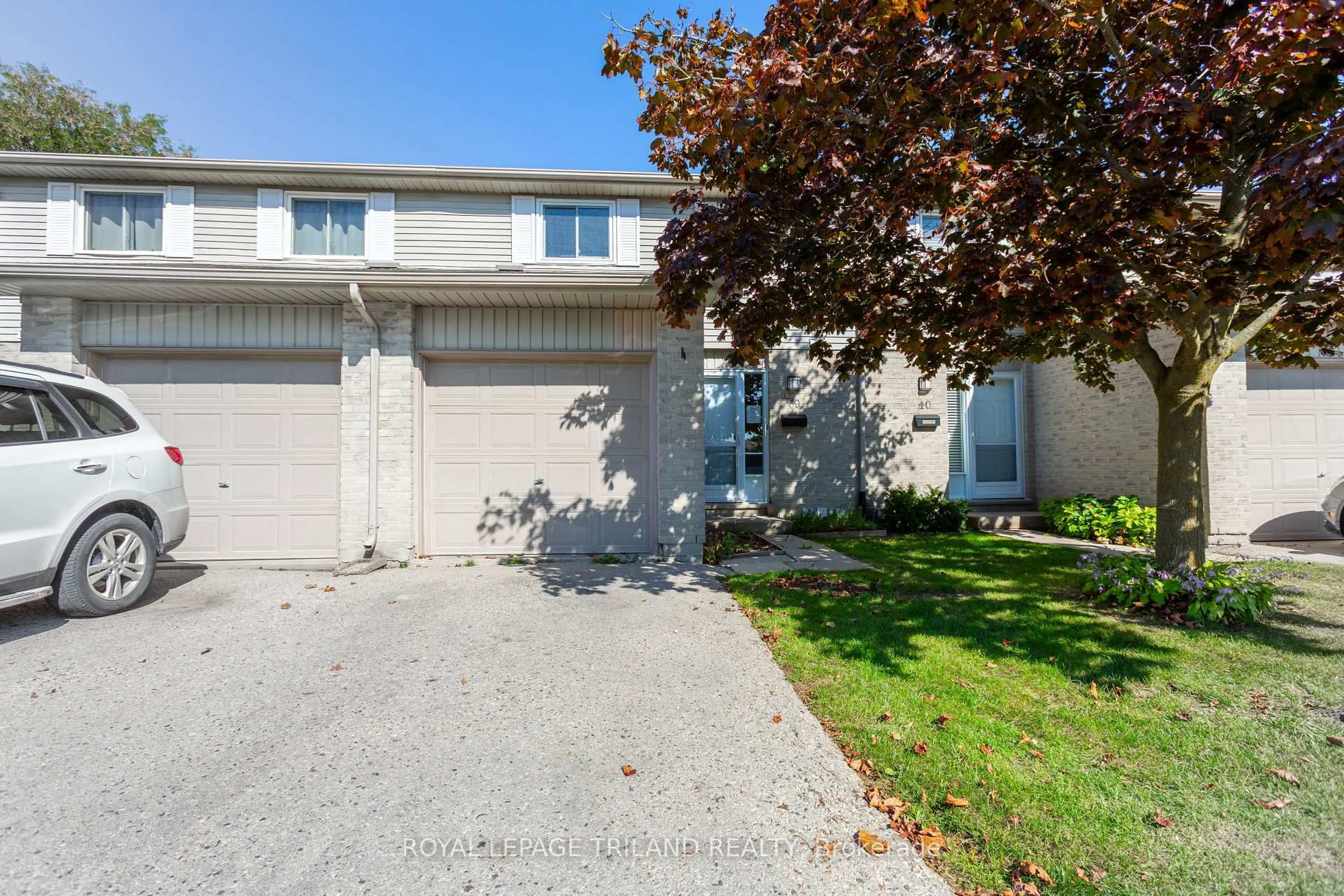 Unknown for 30 Clarendon Cres #39, London South Ontario N6C 5Y1