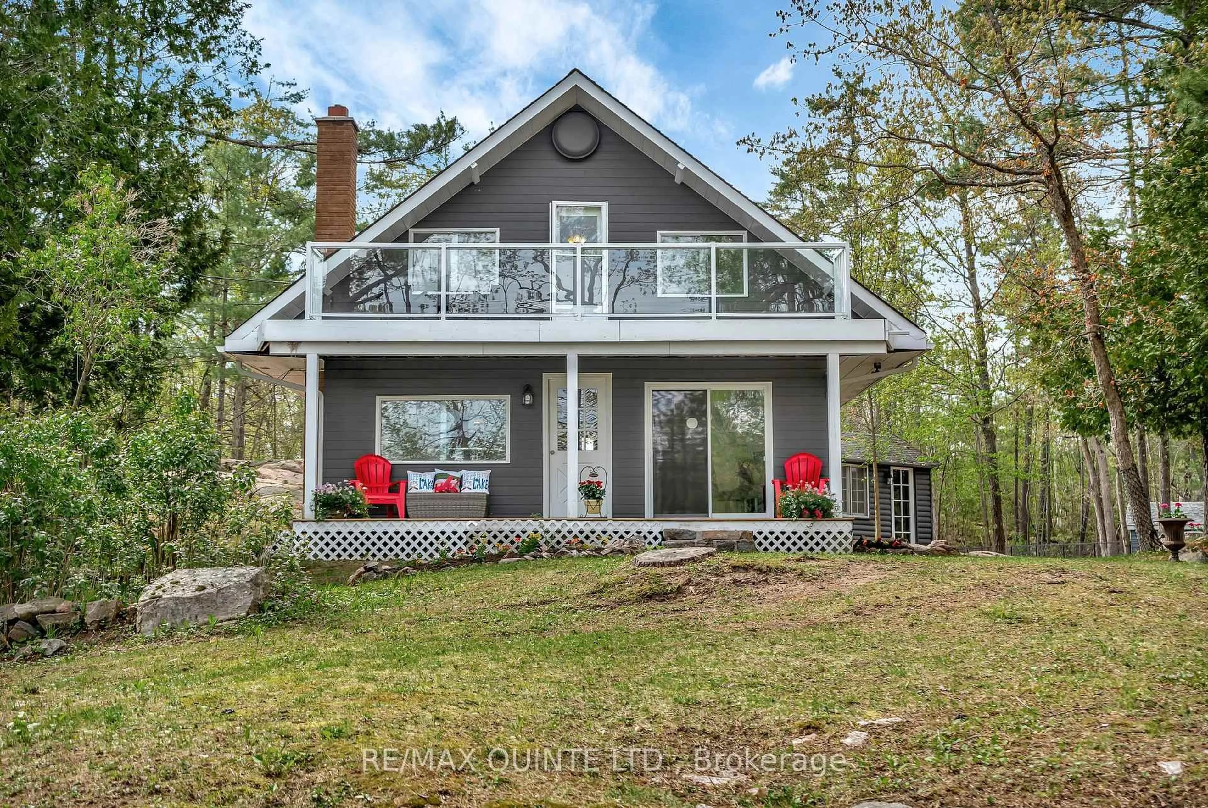 Home with vinyl exterior material, water/lake/river/ocean view for 2 Fire Route 2 Rte, Trent Lakes Ontario K0L 1J0