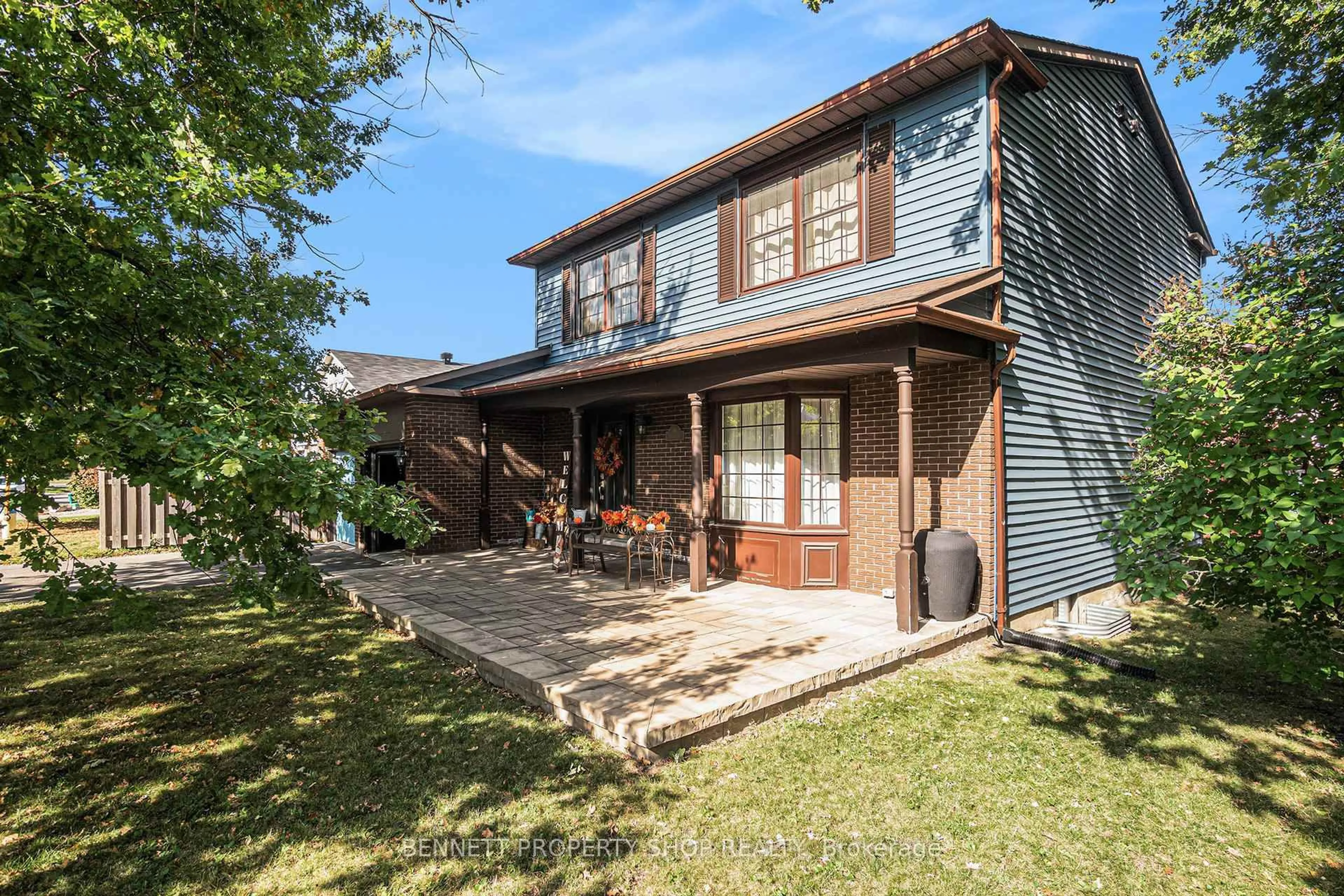 Unknown for 21 Pattermead Cres, Ottawa Ontario K1V 0A1