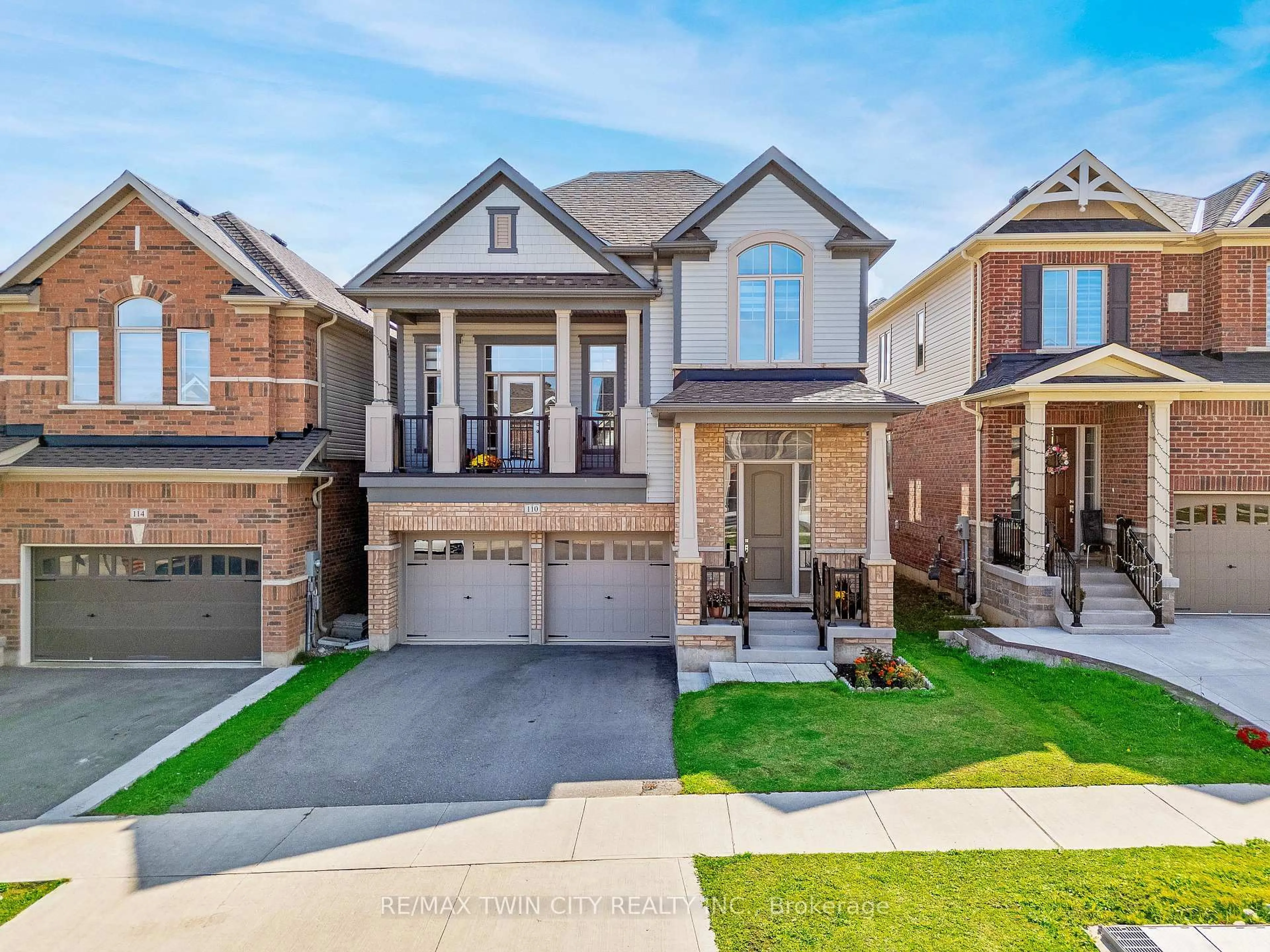 Home with brick exterior material, street for 110 Haldimand St, Kitchener Ontario N2R 0R2