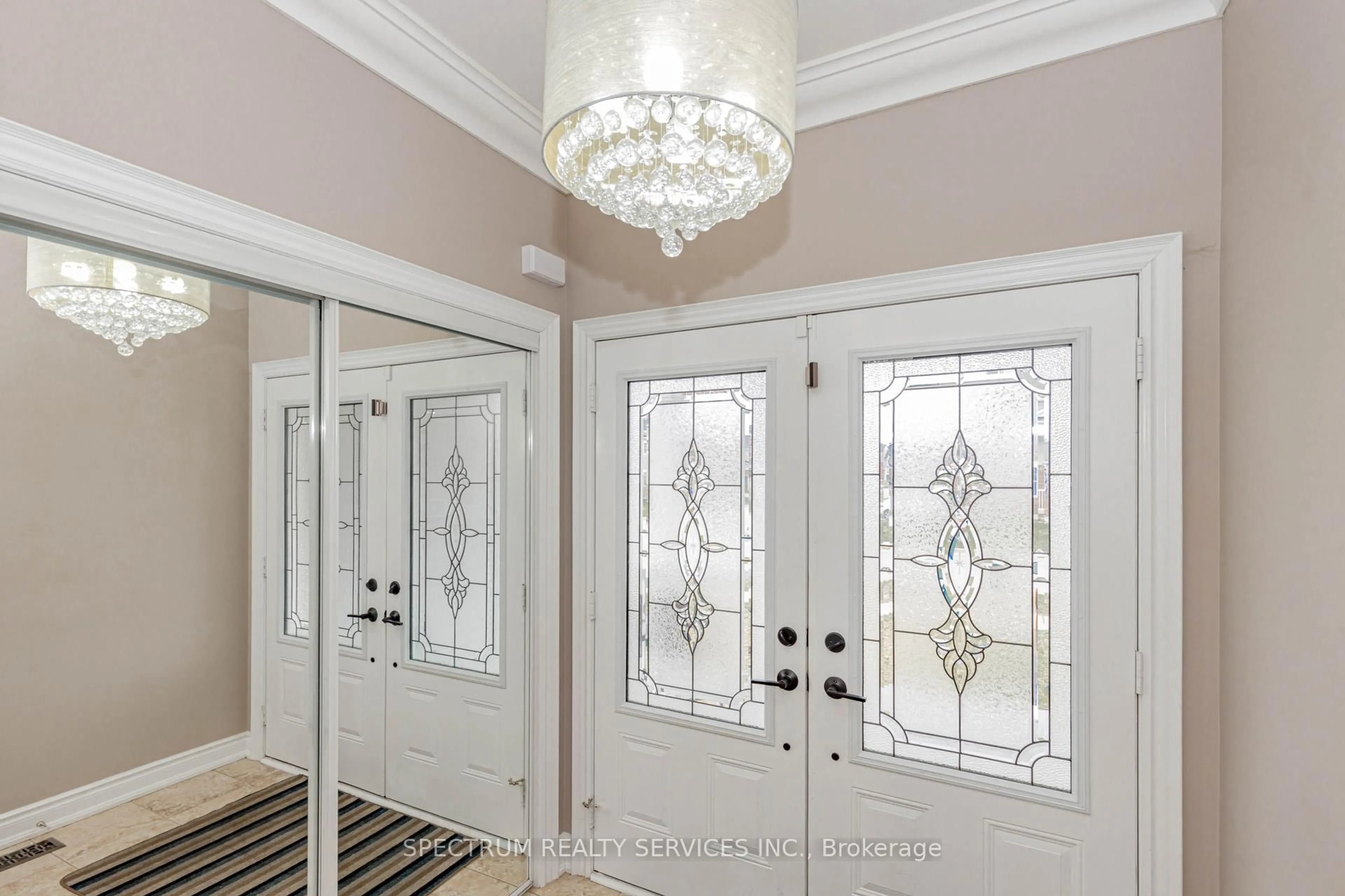 Indoor entryway for 485 Tansley St, Shelburne Ontario L9V 2S4