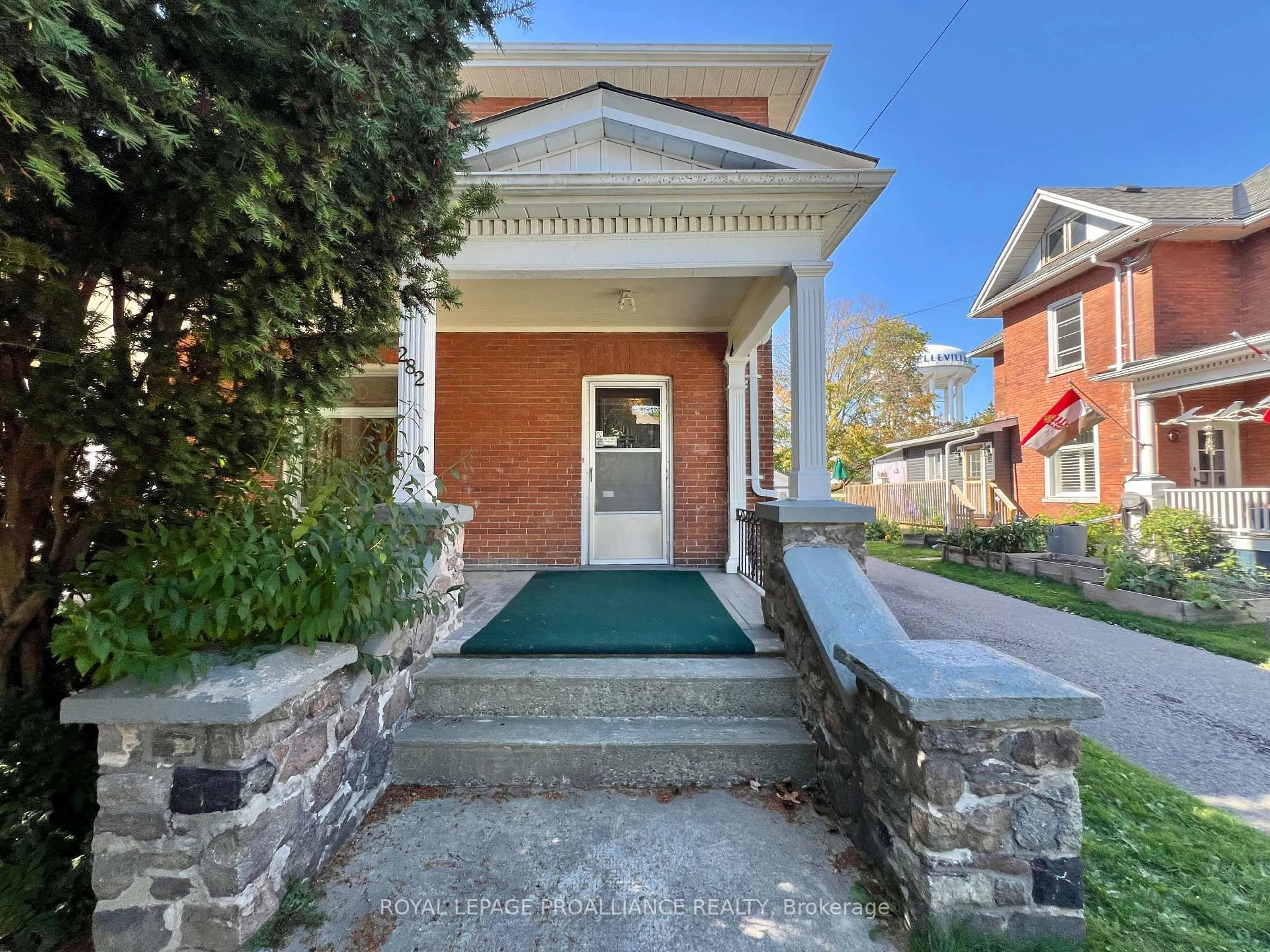Home with brick exterior material, street for 282 George St, Belleville Ontario K8N 3H9