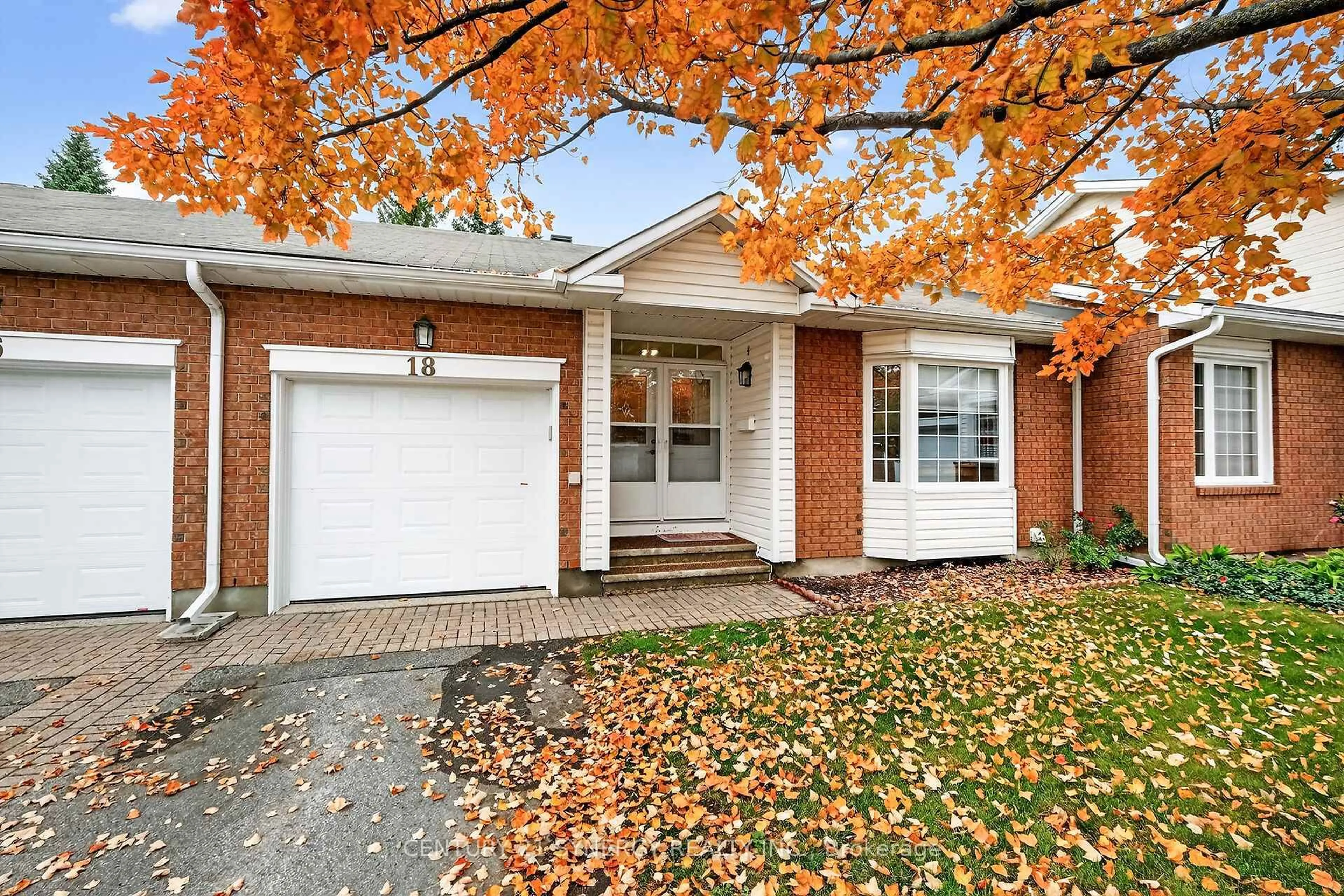 Home with brick exterior material, street for 18 Oyster Bay Crt #47, Stittsville Ontario K2S 1H3