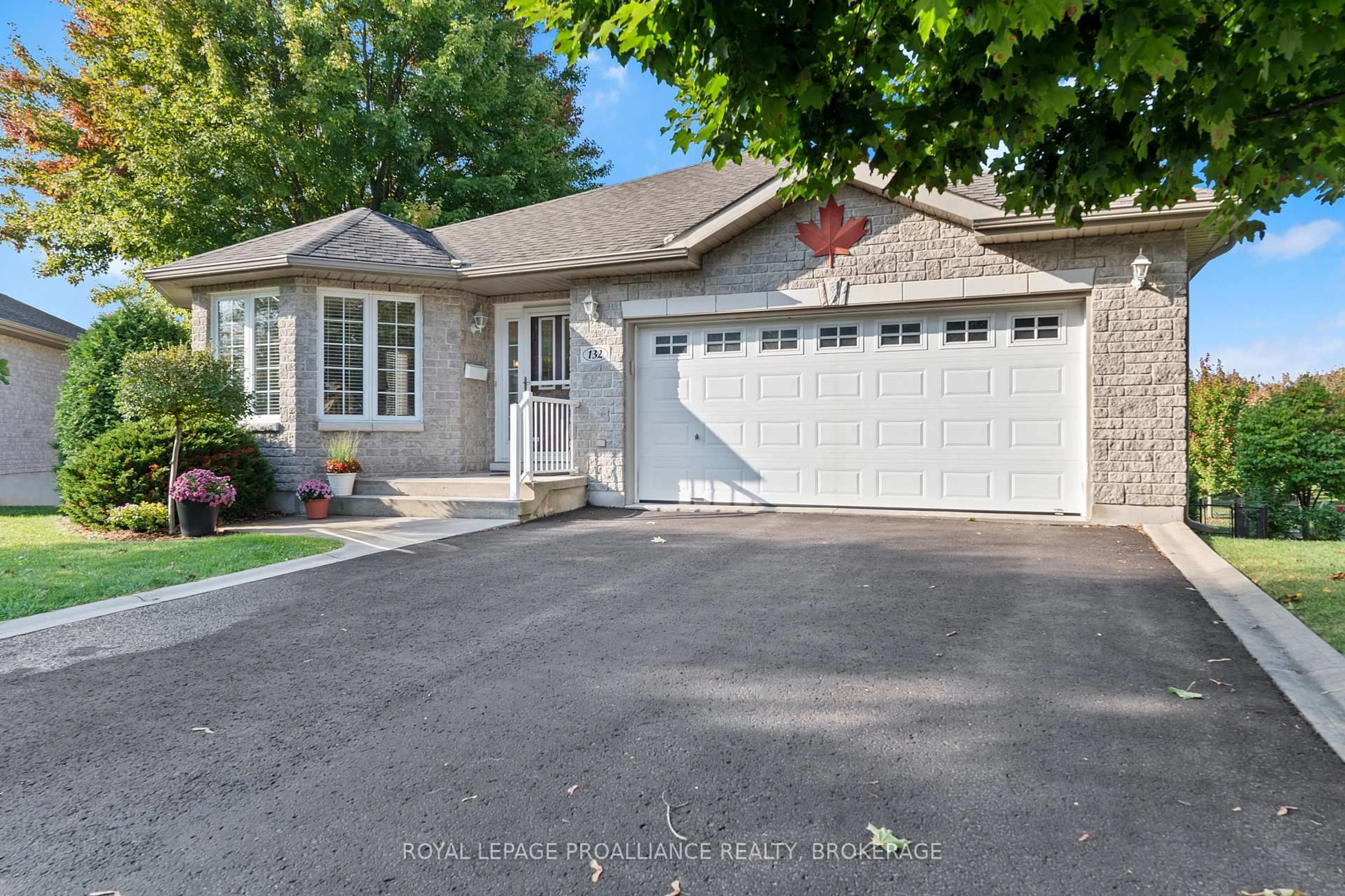 Unknown for 132 Farmstead Crt, Kingston Ontario K7P 3H6