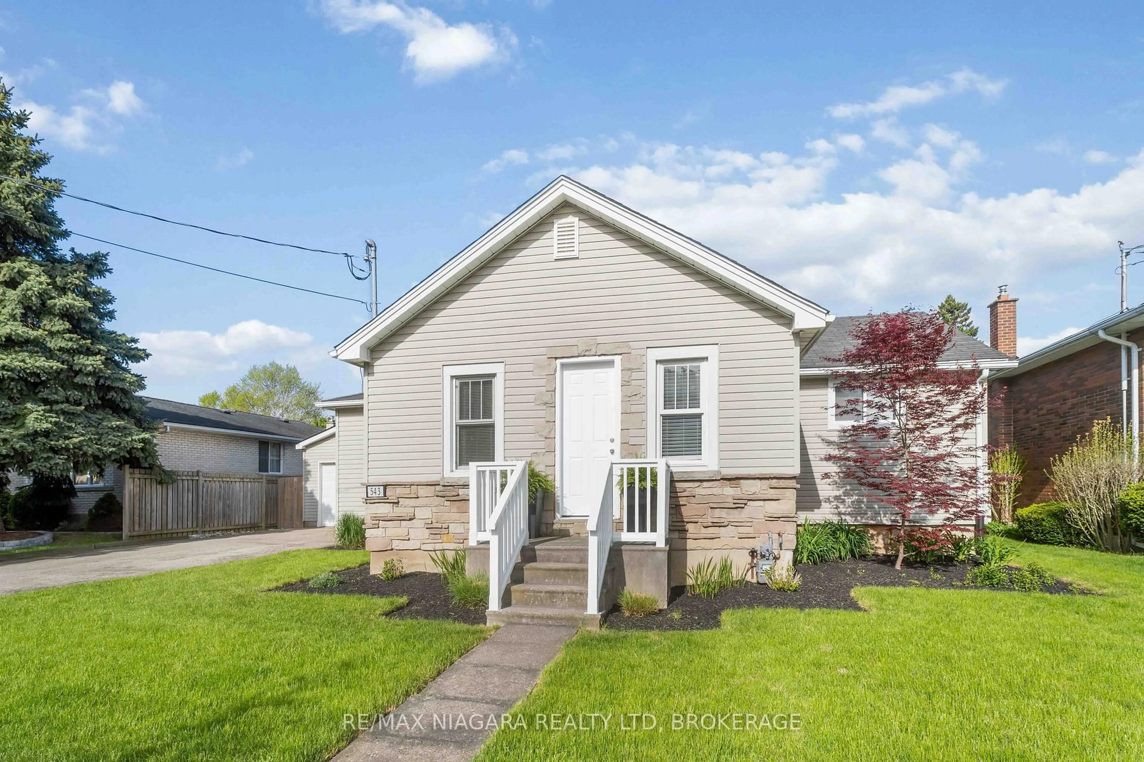 Unknown for 543 Vine St, St. Catharines Ontario L2M 3T5