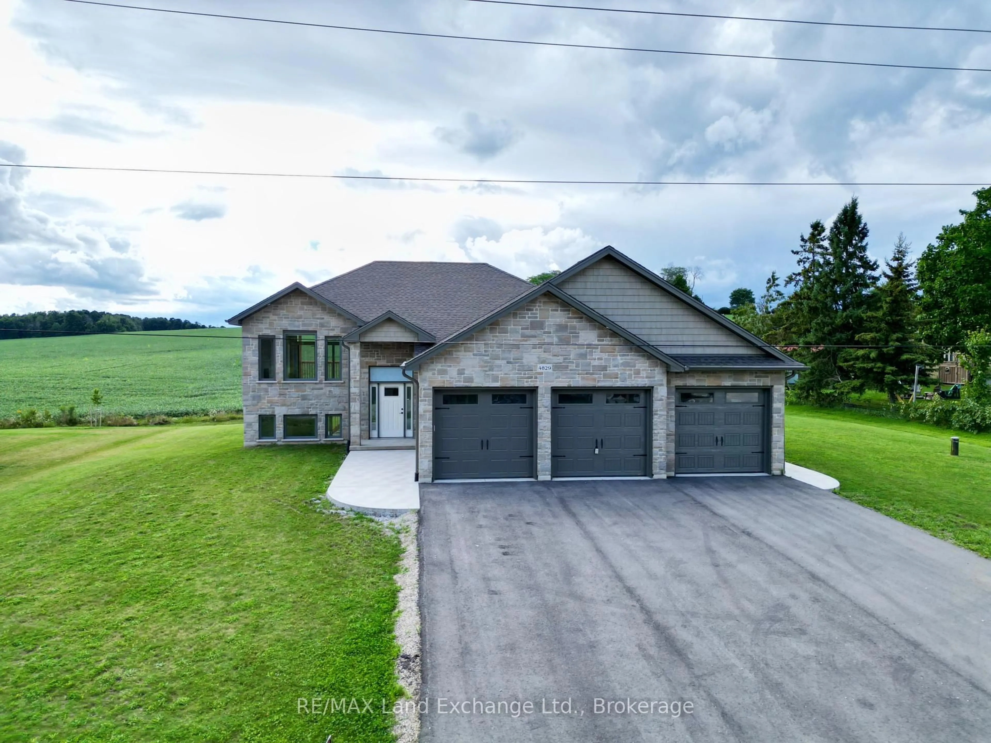A pic from outside/outdoor area/front of a property/back of a property/a pic from drone, unknown for 4829 BRUCE ROAD 3, Saugeen Shores Ontario N0H 2C7