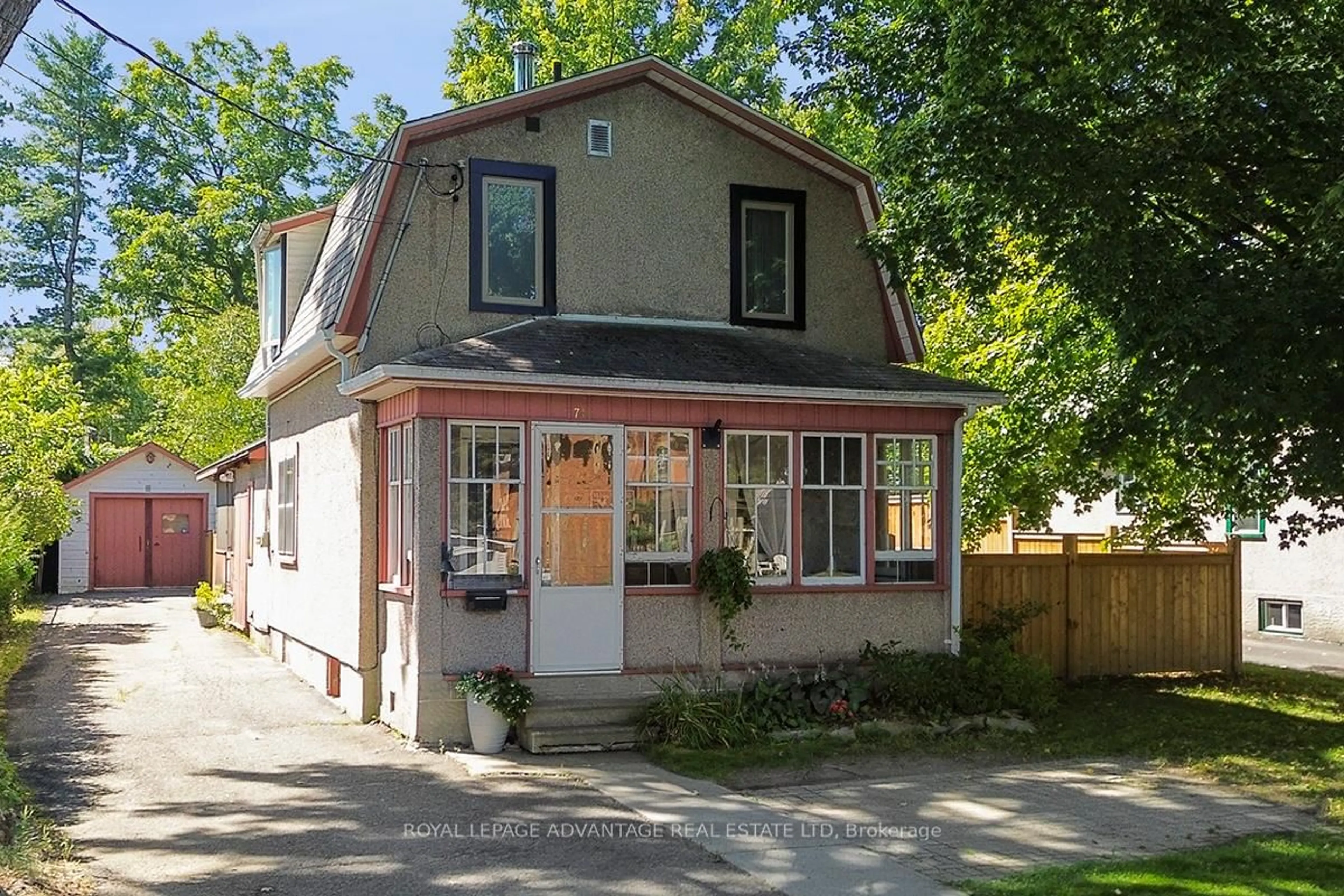 Unknown for 74 Beckwith St, Perth Ontario K7H 1C1