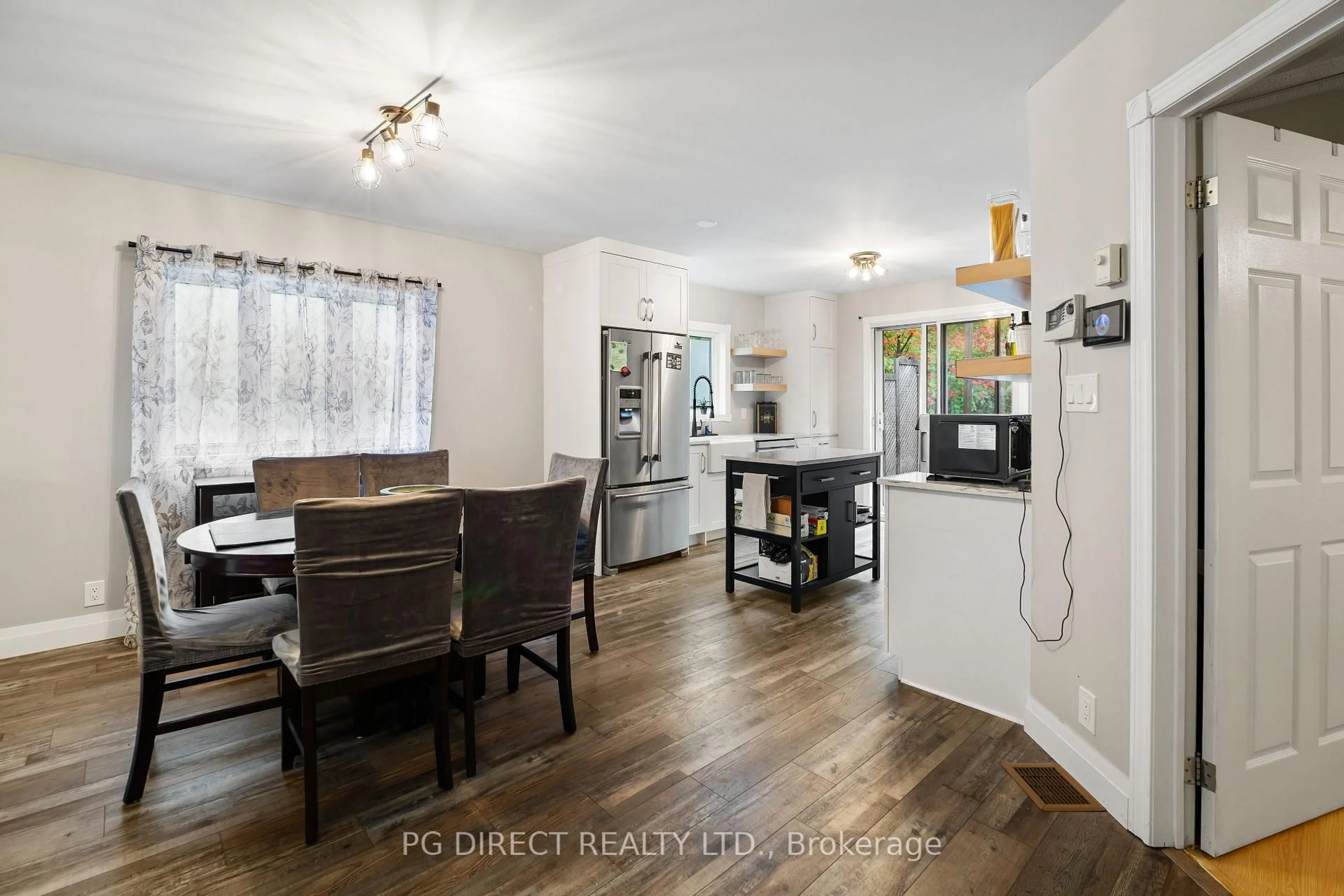 Open concept kitchen, unknown for 1294 Airport Rd, North Bay Ontario P1B 8G2