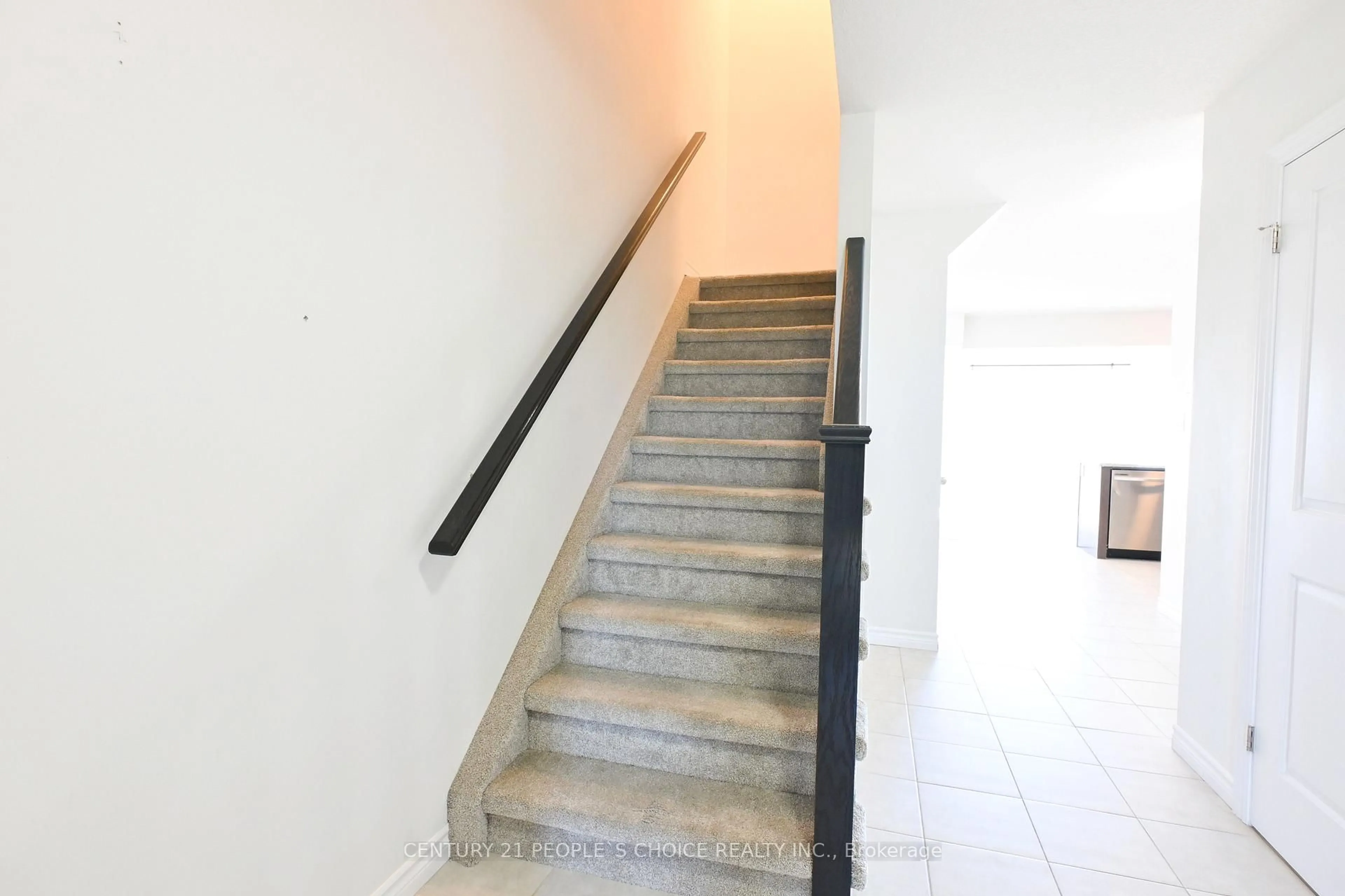 Stairs for 305 Kennington Way, London South Ontario N6L 0H4