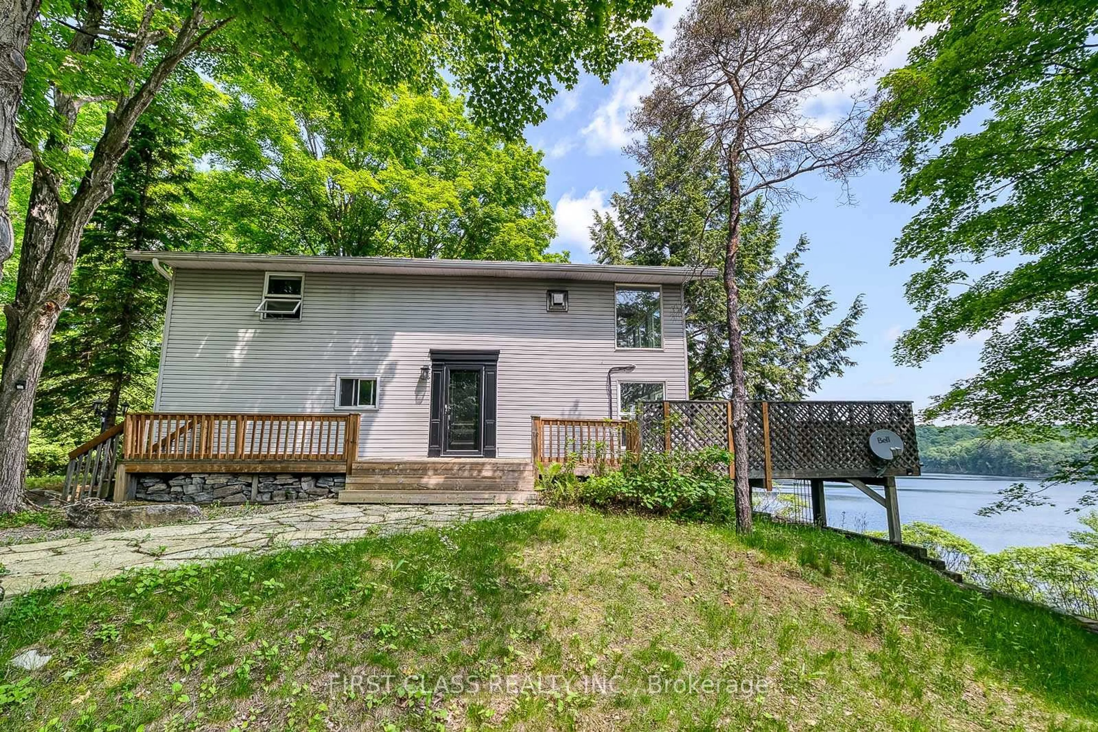 Unknown for 312A Henry Lane, Godfrey Ontario K0H 1T0