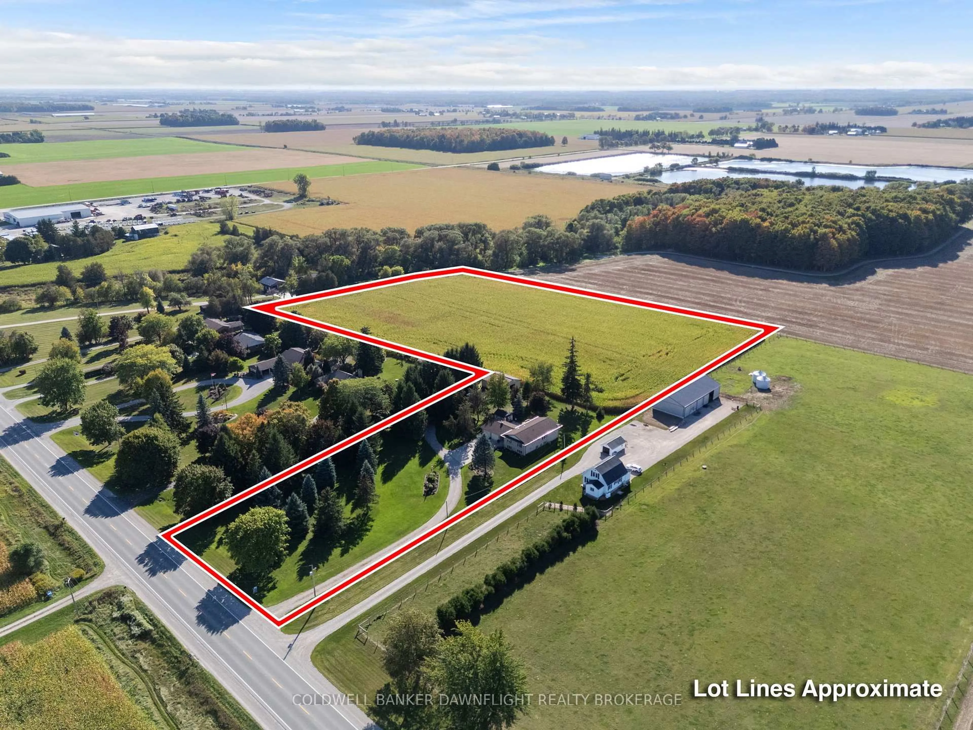 A pic from outside/outdoor area/front of a property/back of a property/a pic from drone, unknown for 72471 London Rd, Bluewater Ontario N0M 1X0