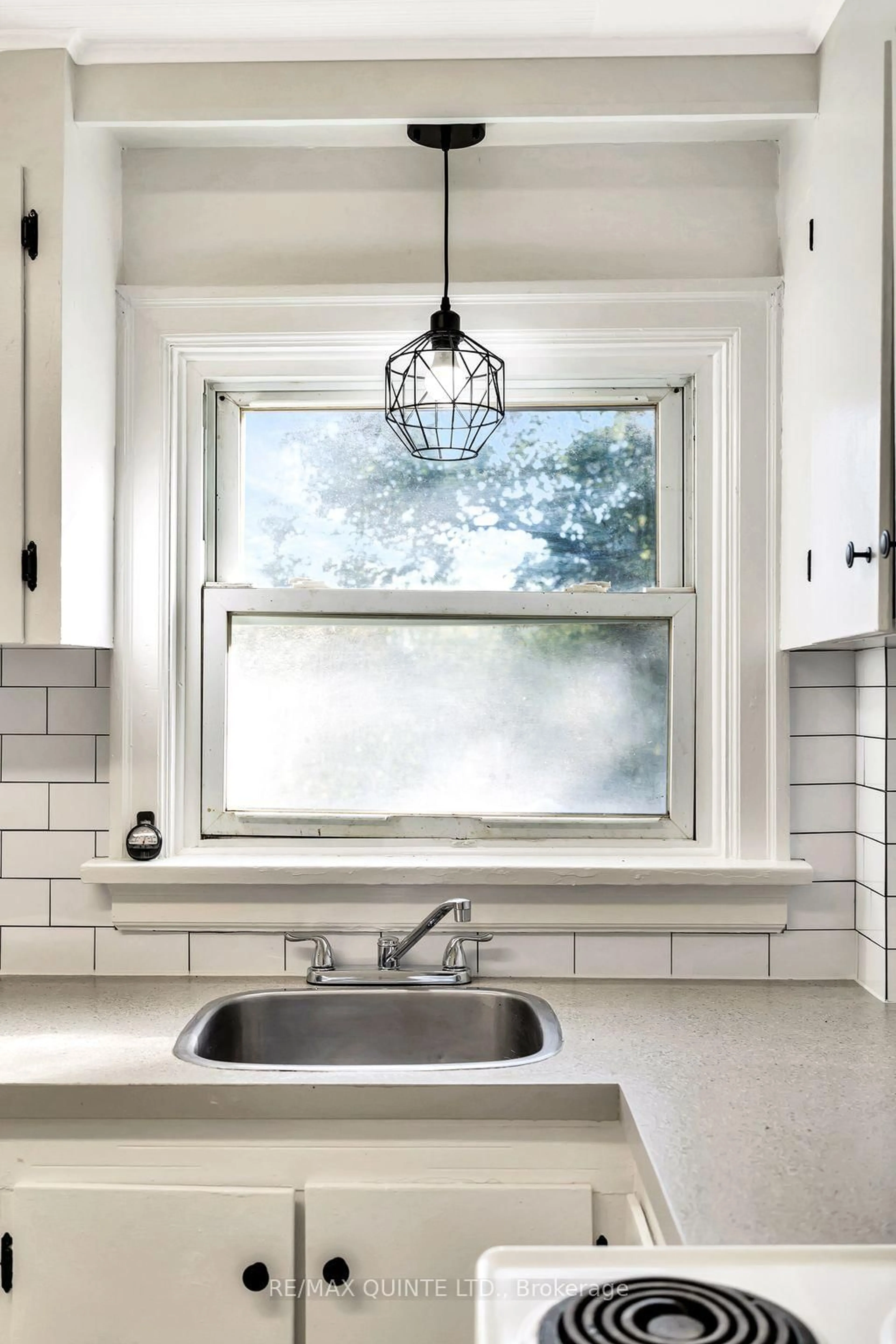 Contemporary kitchen, ceramic/tile floor for 7 Ritchie Ave, Belleville Ontario K8P 3V8