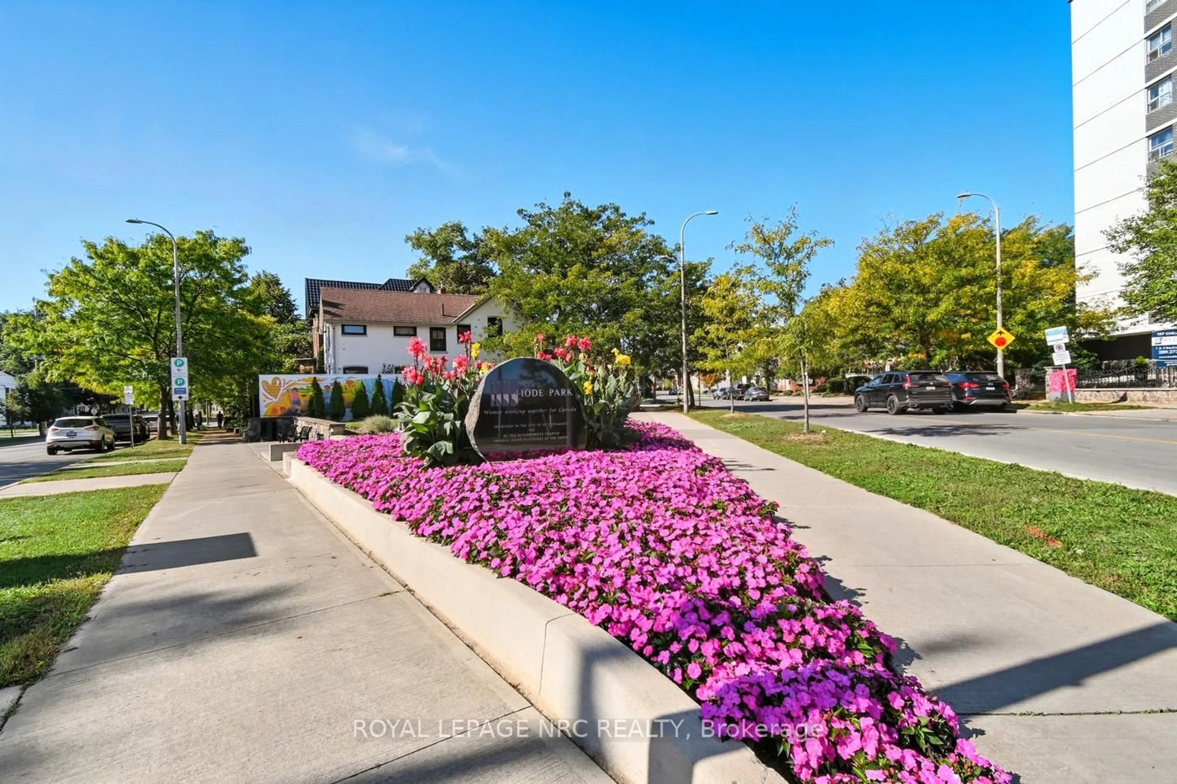 Patio, street for 141 Church St #401, St. Catharines Ontario L2R 7L7