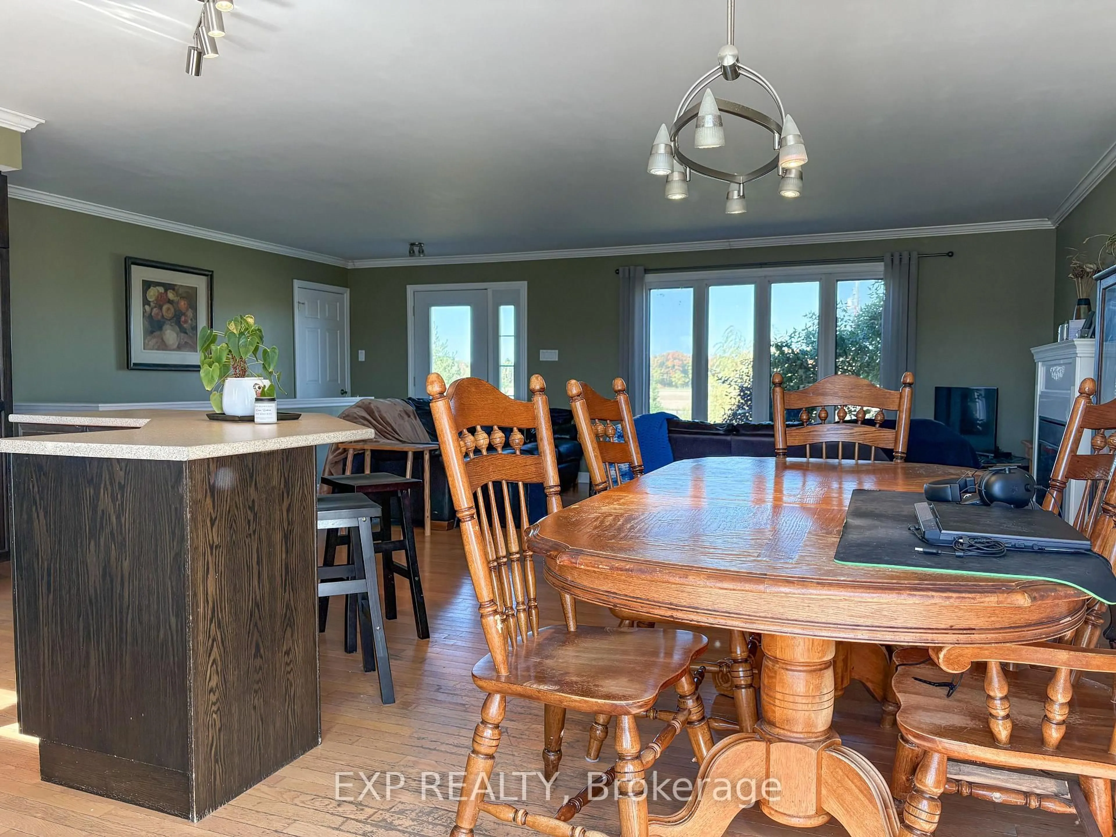 Open concept kitchen, wood/laminate floor for 575 Braeloch Road Rd, Renfrew Ontario K7V 1P8