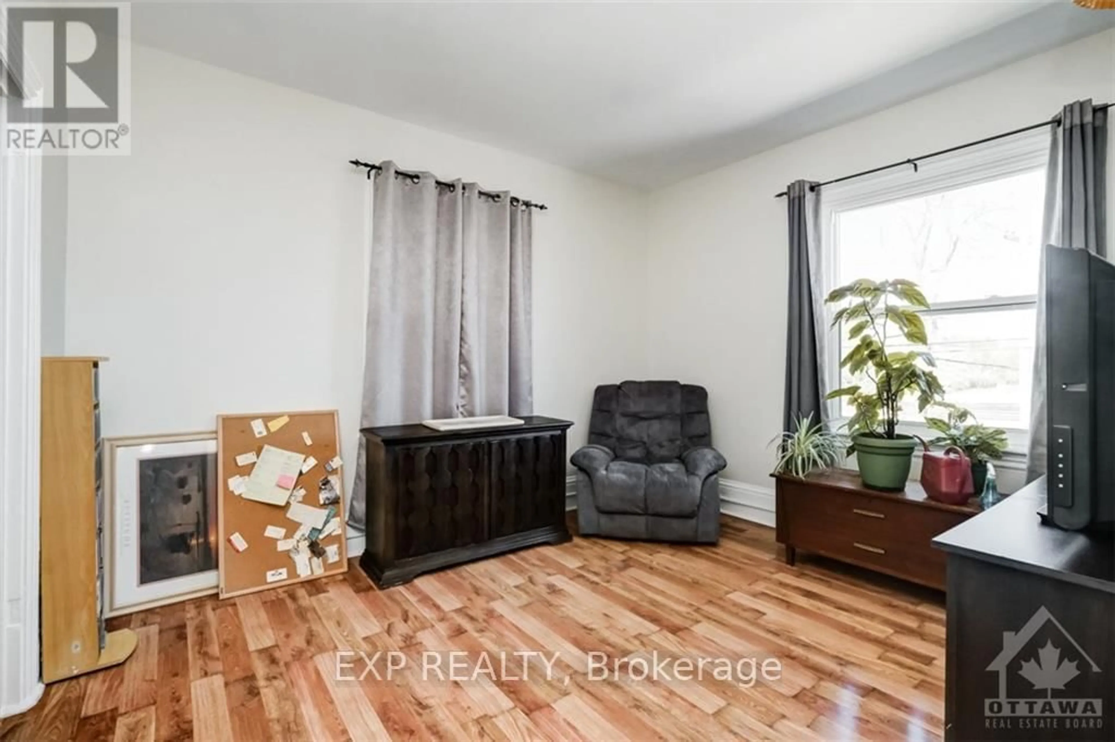 A pic of a room for 70-72 Victoria Ave, Smiths Falls Ontario K7A 2P5