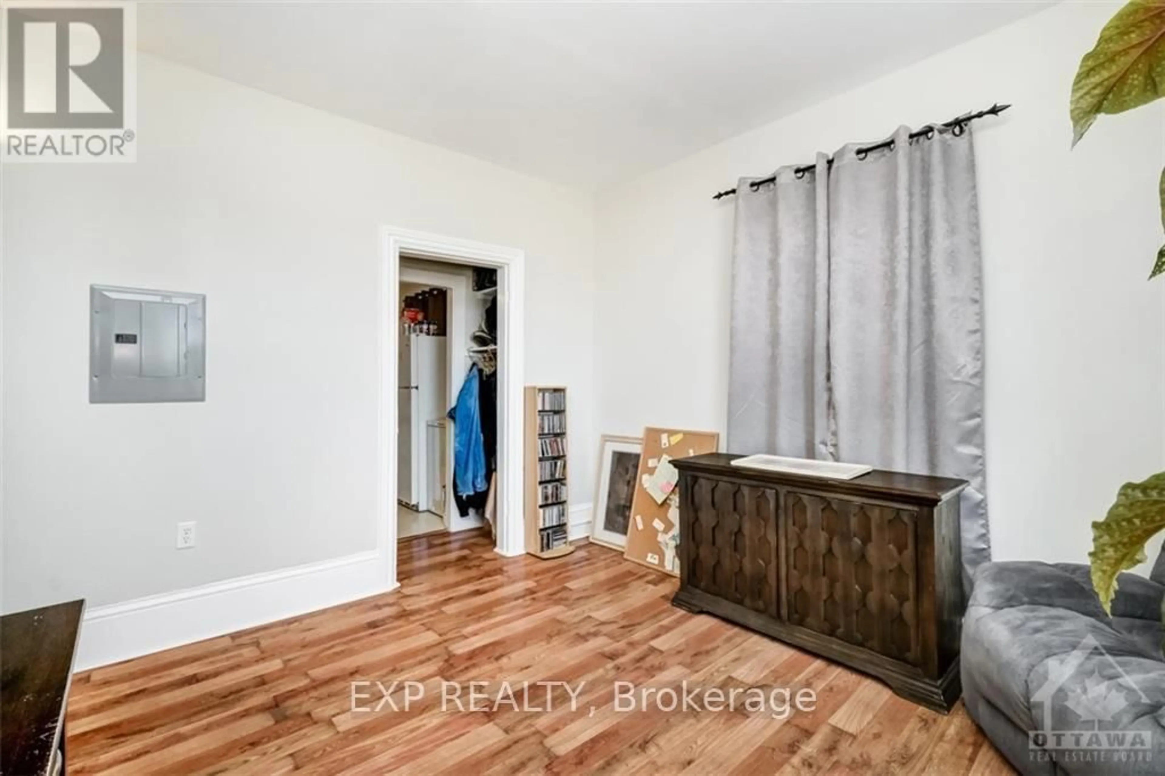 A pic of a room for 70-72 Victoria Ave, Smiths Falls Ontario K7A 2P5
