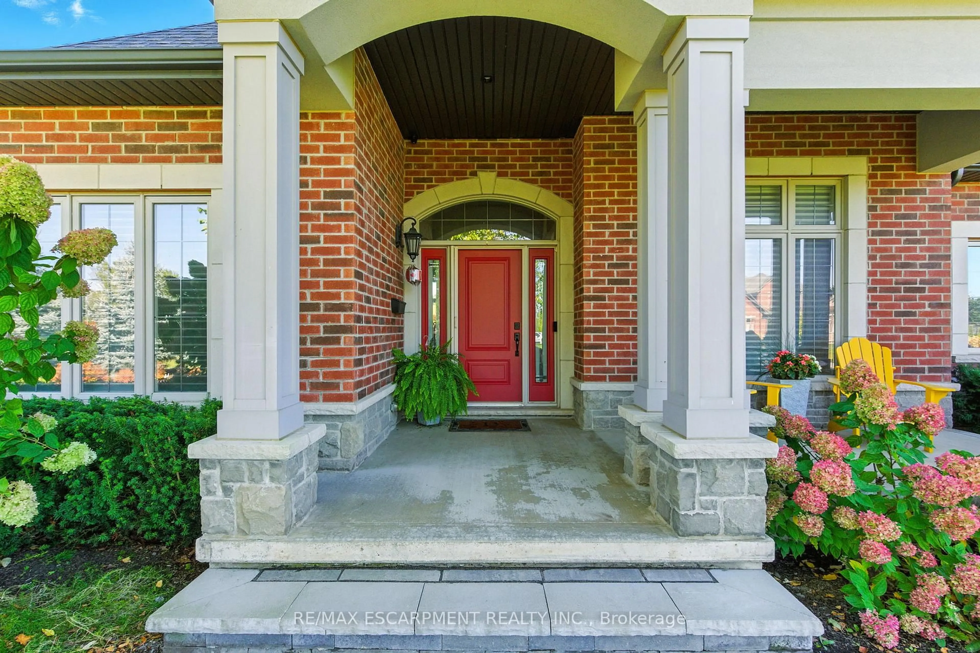 Unknown for 41 Shakespeare Rd, Hamilton Ontario L9H 7R5