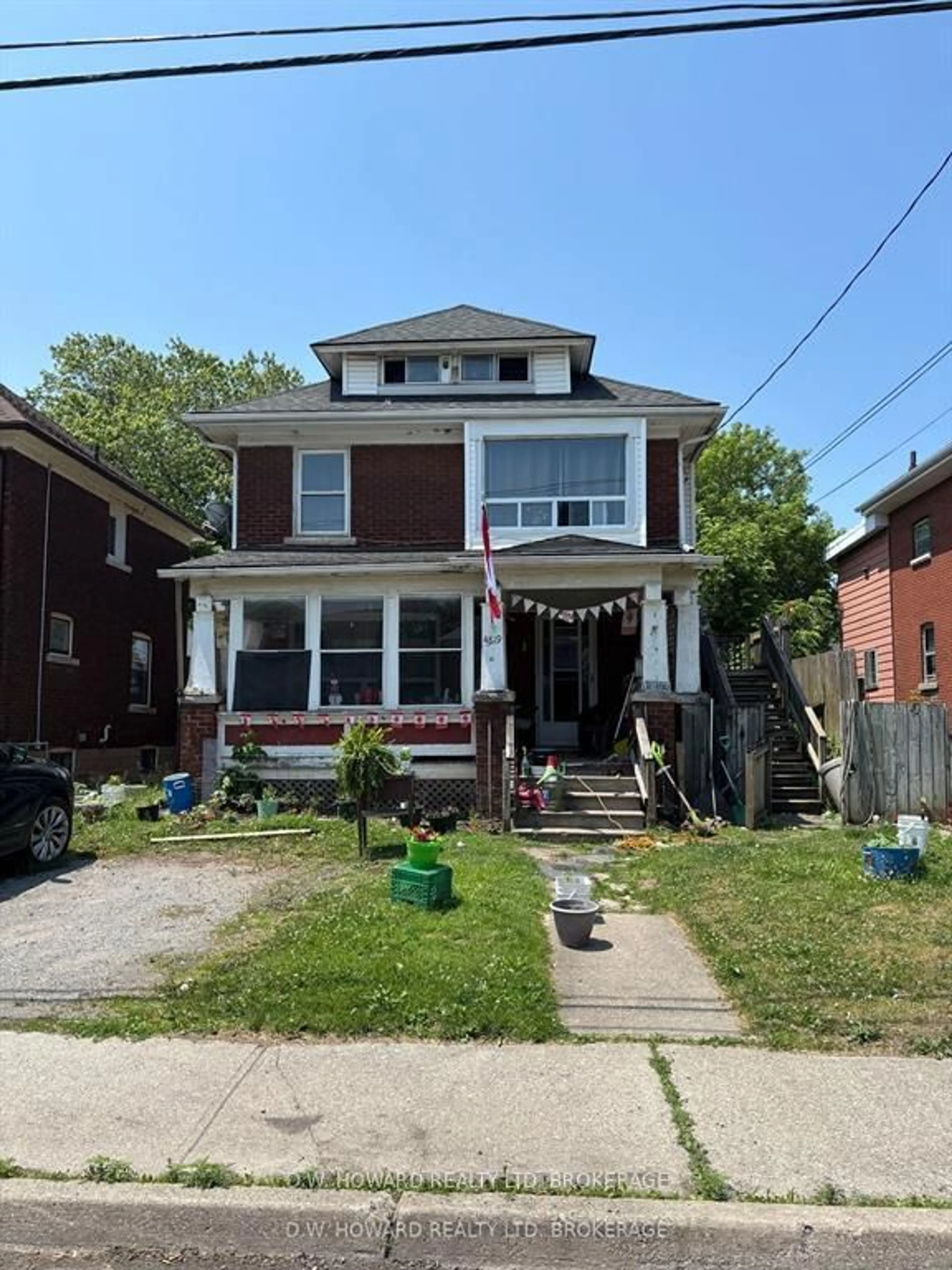 Home with brick exterior material, street for 4819 Fourth Ave, Niagara Falls Ontario L2E 4P2
