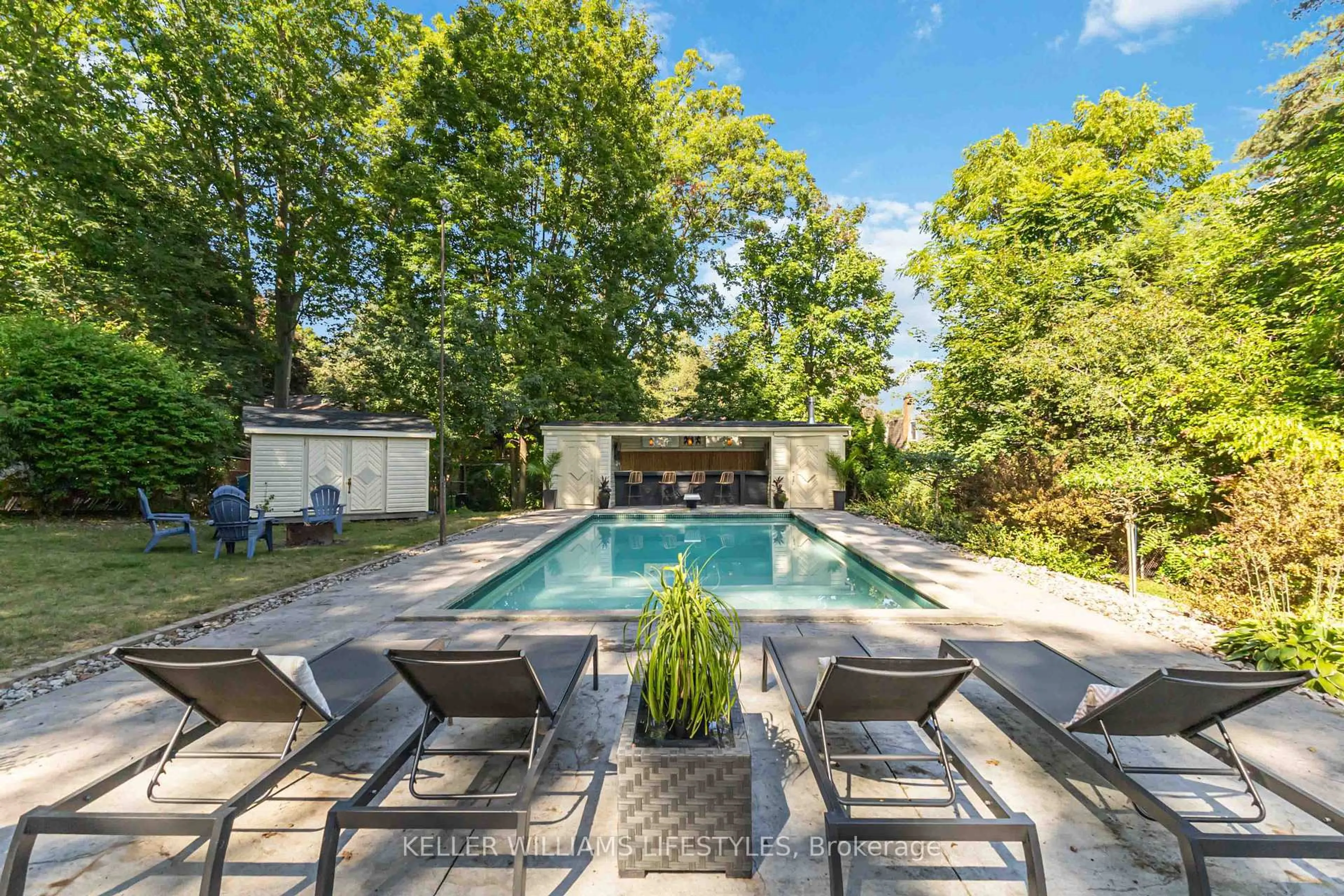 Pool for 29 Park Lane Crt, London South Ontario N6K 1Z6