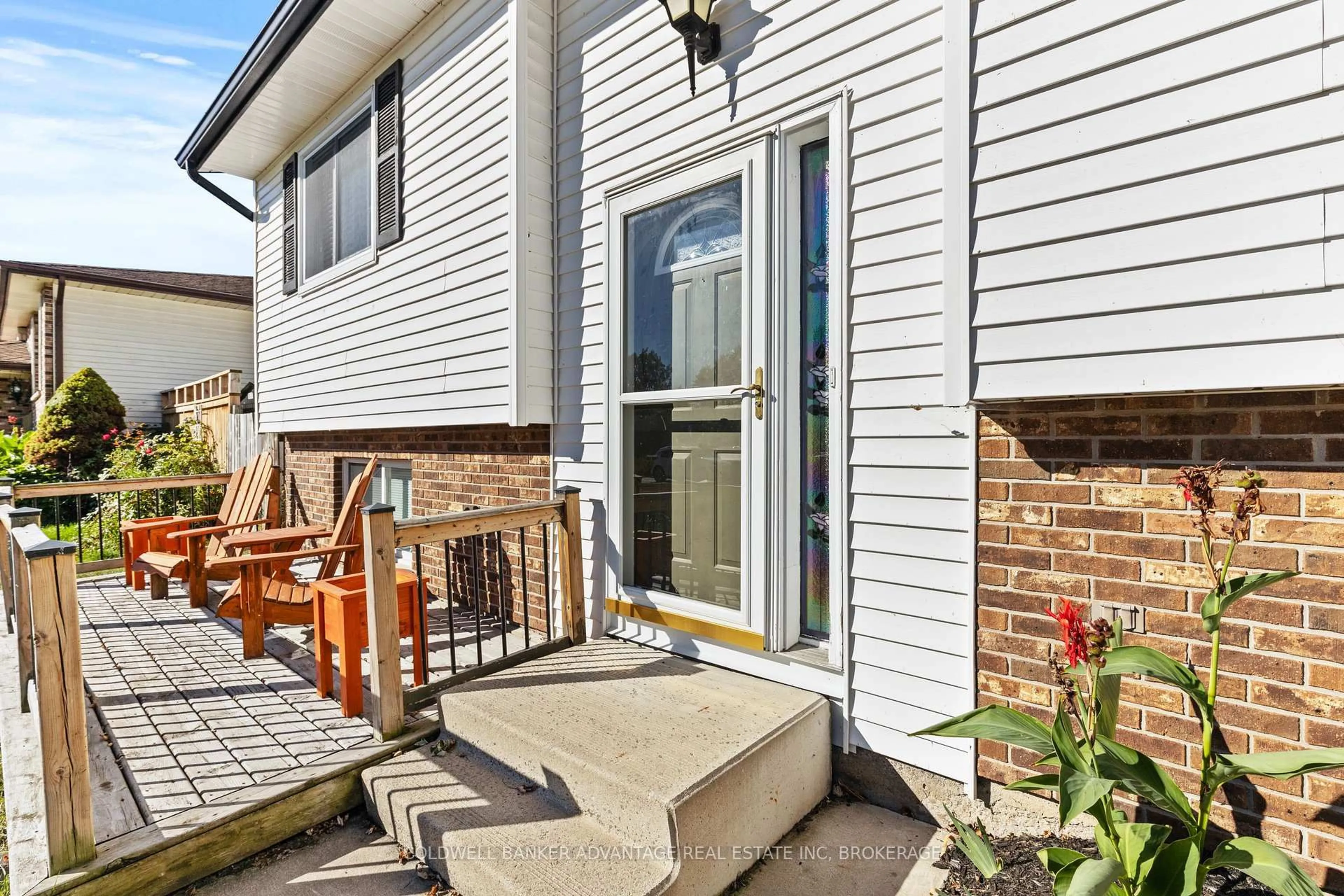 Unknown for 697 Ferndale Ave, Fort Erie Ontario L2A 5C7