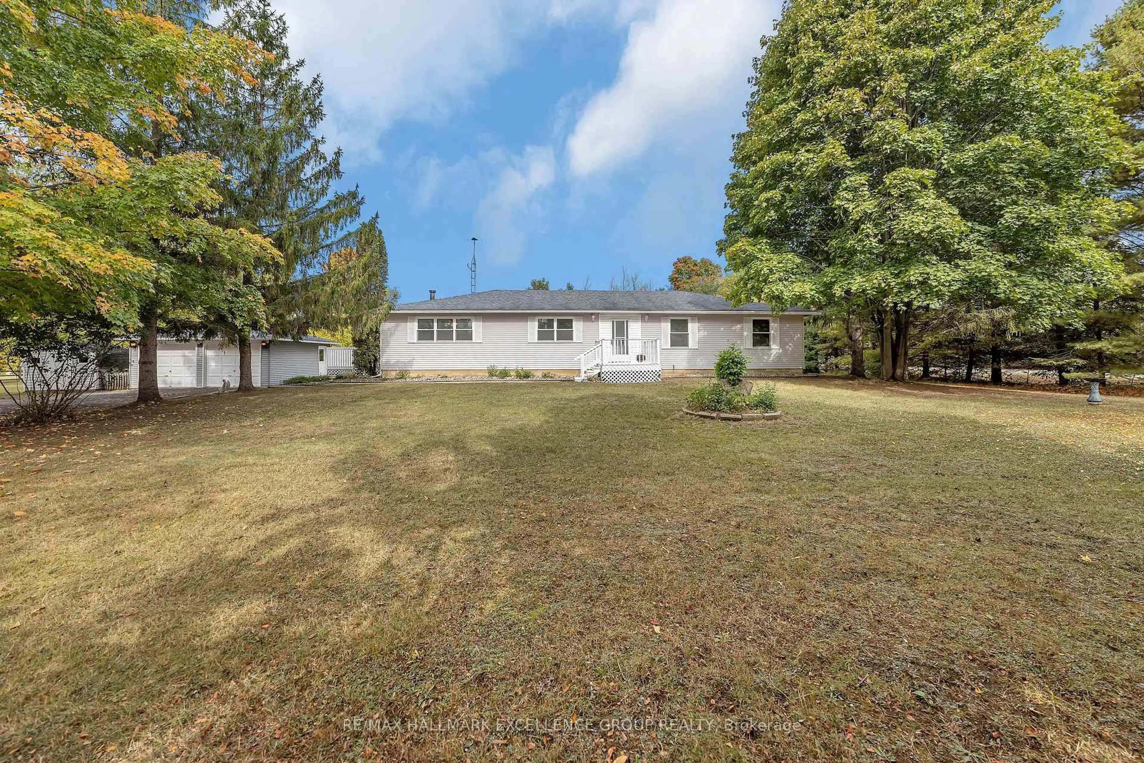 A pic from outside/outdoor area/front of a property/back of a property/a pic from drone, unknown for 3031 Marlin Rd, North Grenville Ontario K0G 1J0