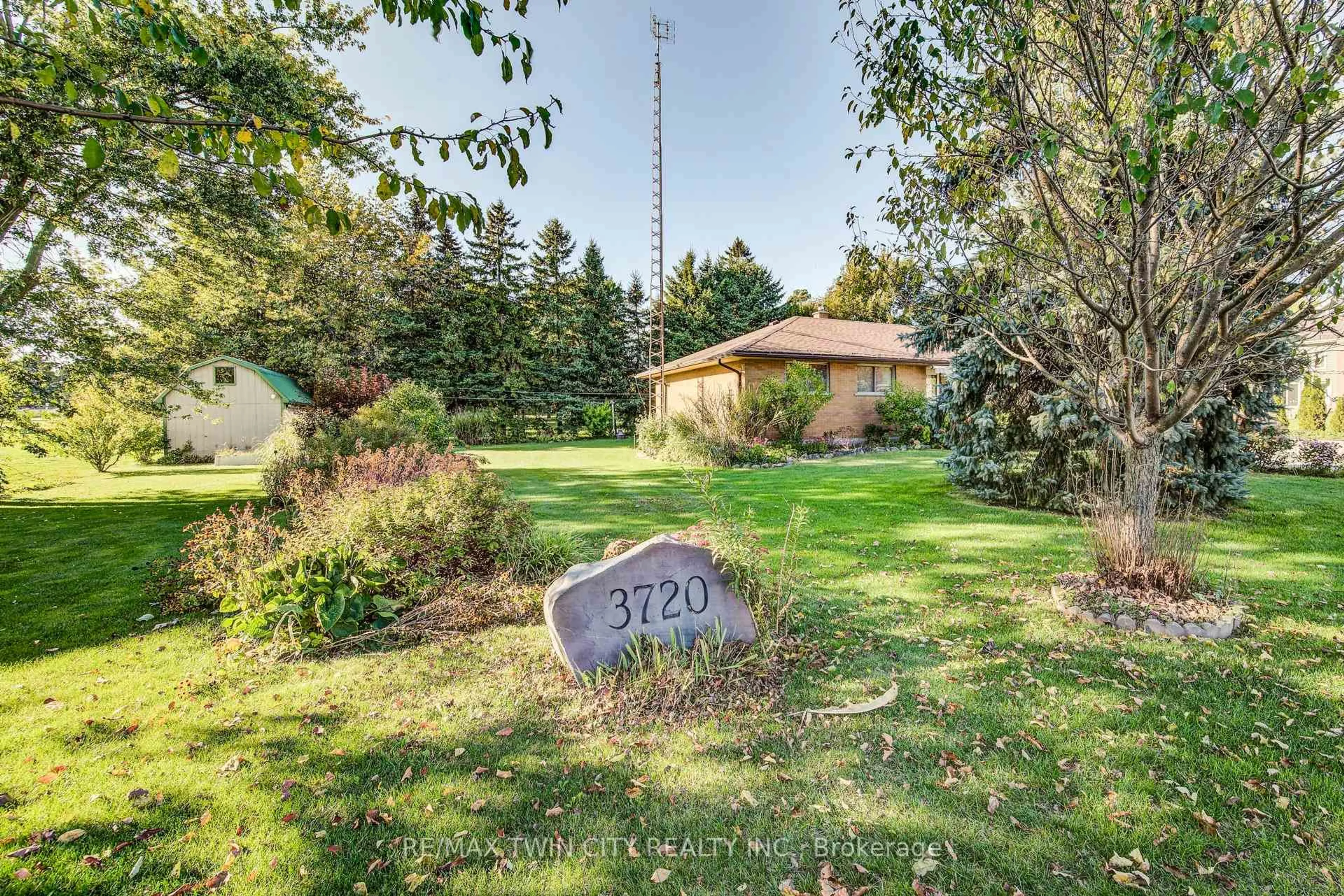 Patio, unknown for 3720 Manser Rd, Wellesley Ontario N0B 2A0