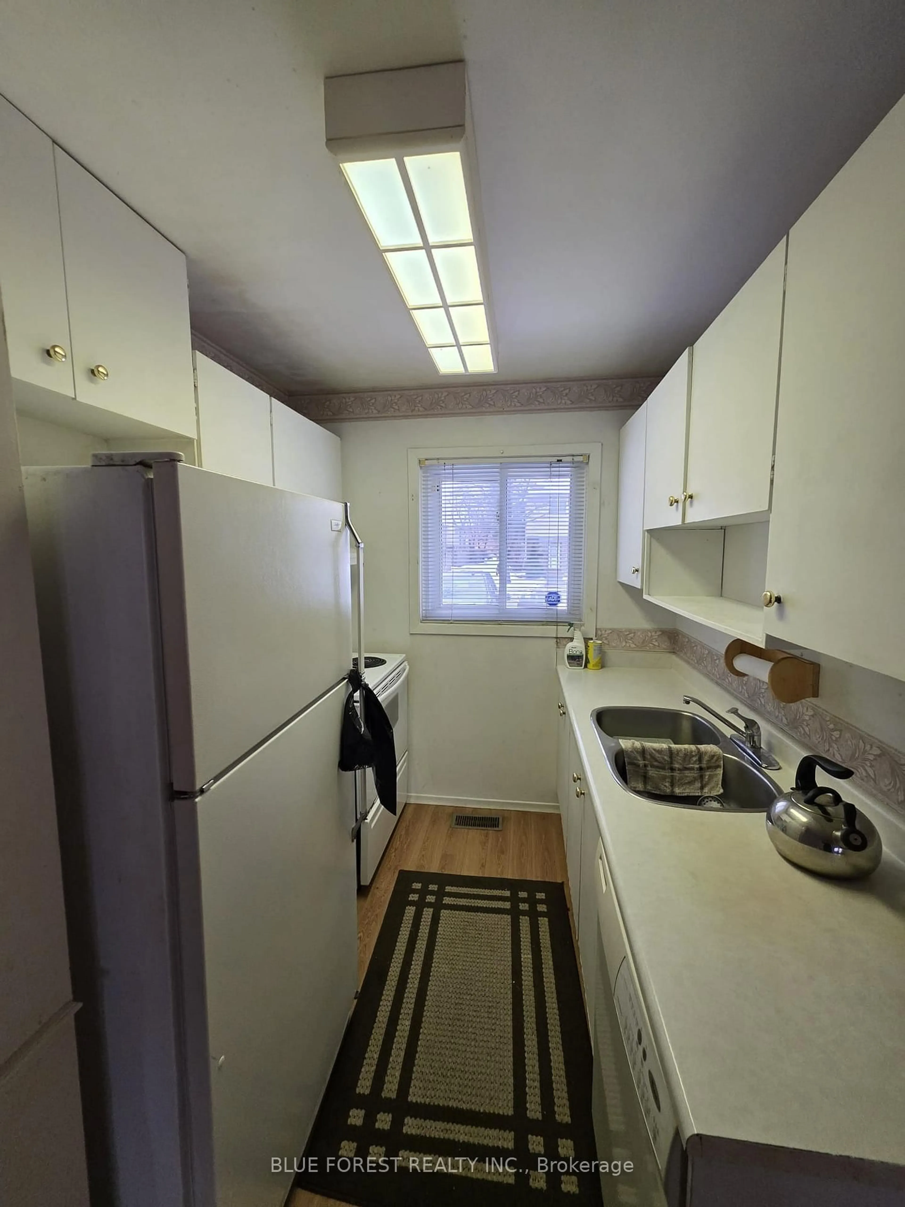 Standard kitchen, unknown for 166 Southdale Rd #83, London South Ontario N6J 2J1