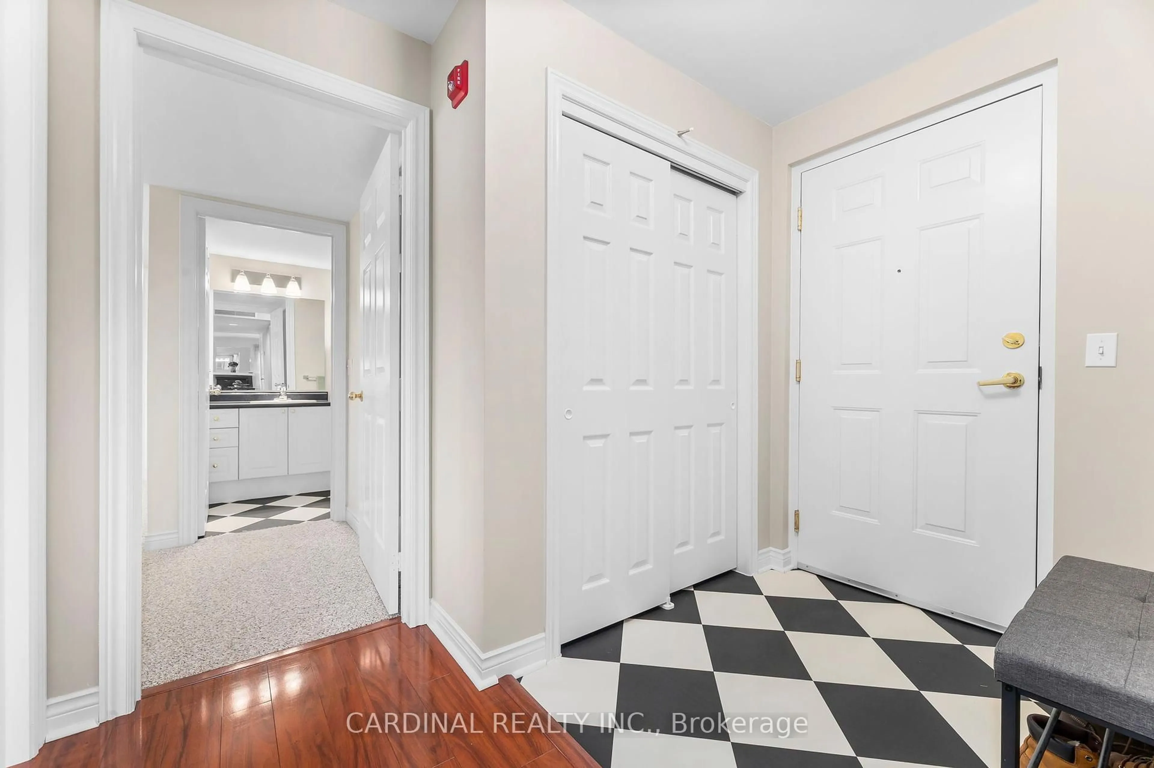 Indoor entryway for 107 Marisa Lane #201, Cobourg Ontario K9A 5N6