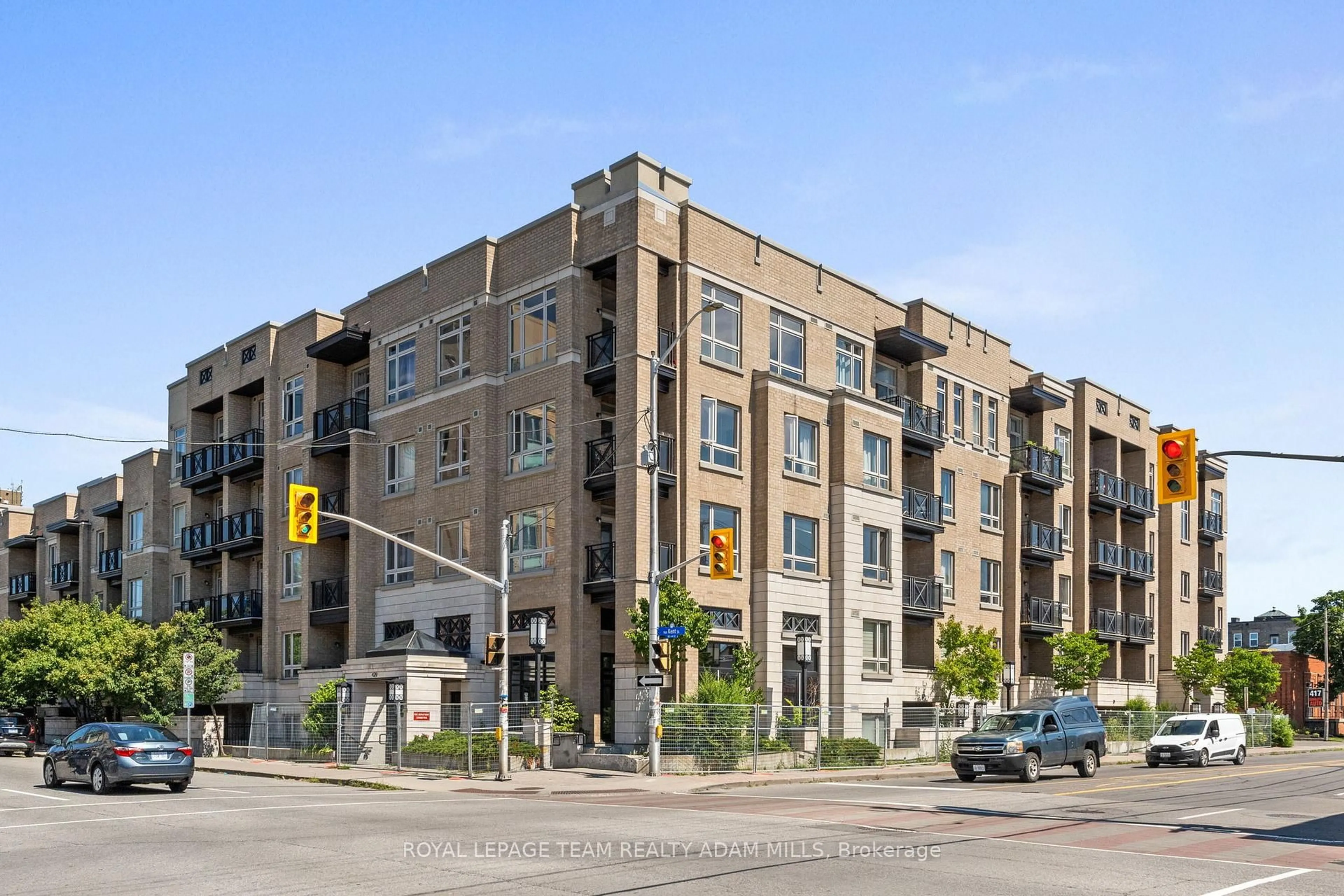 Unknown for 429 Kent St #408, Ottawa Ontario K2P 1B5