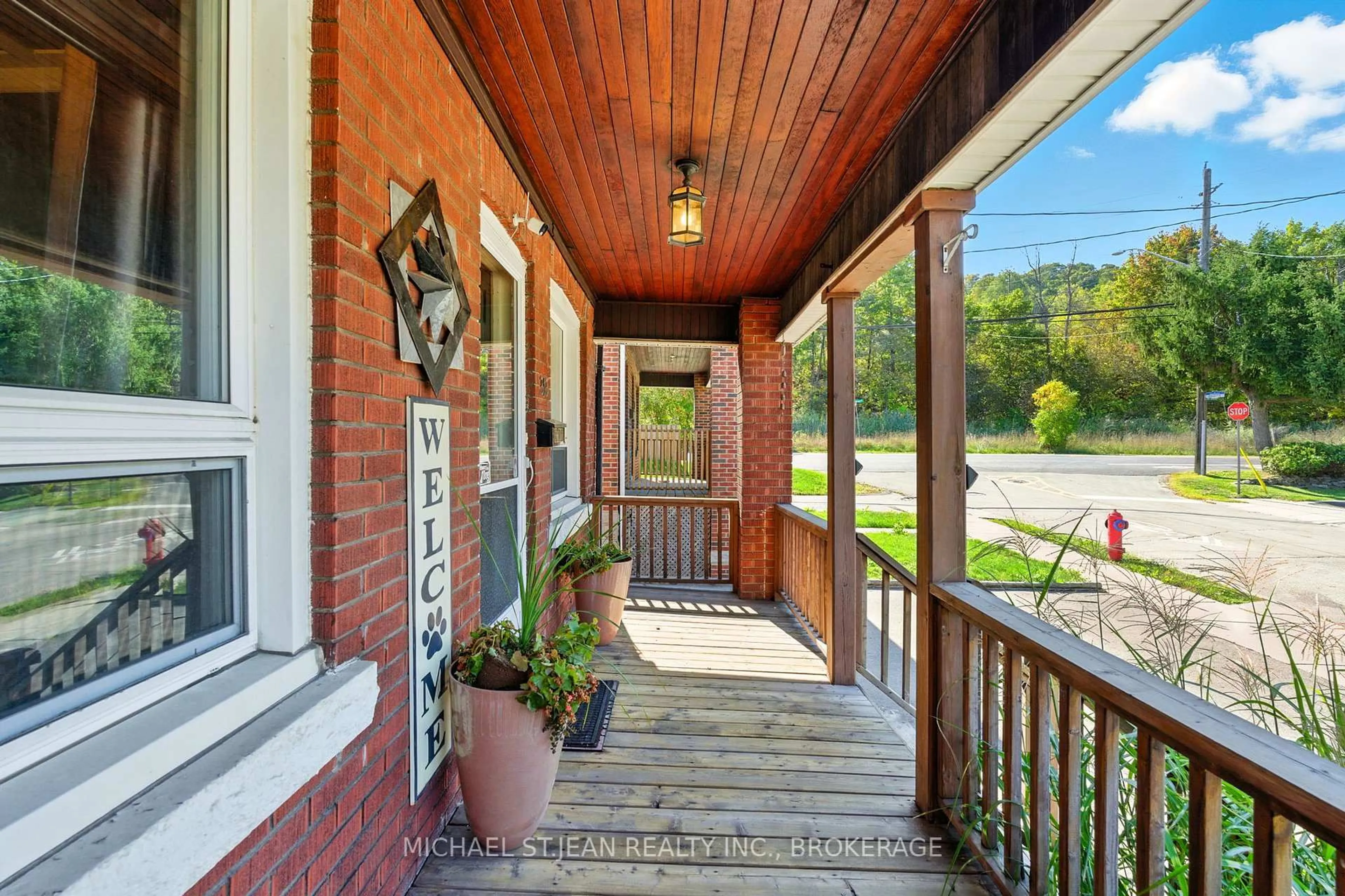 Unknown for 313 Graham Ave, Hamilton Ontario L8K 2M7