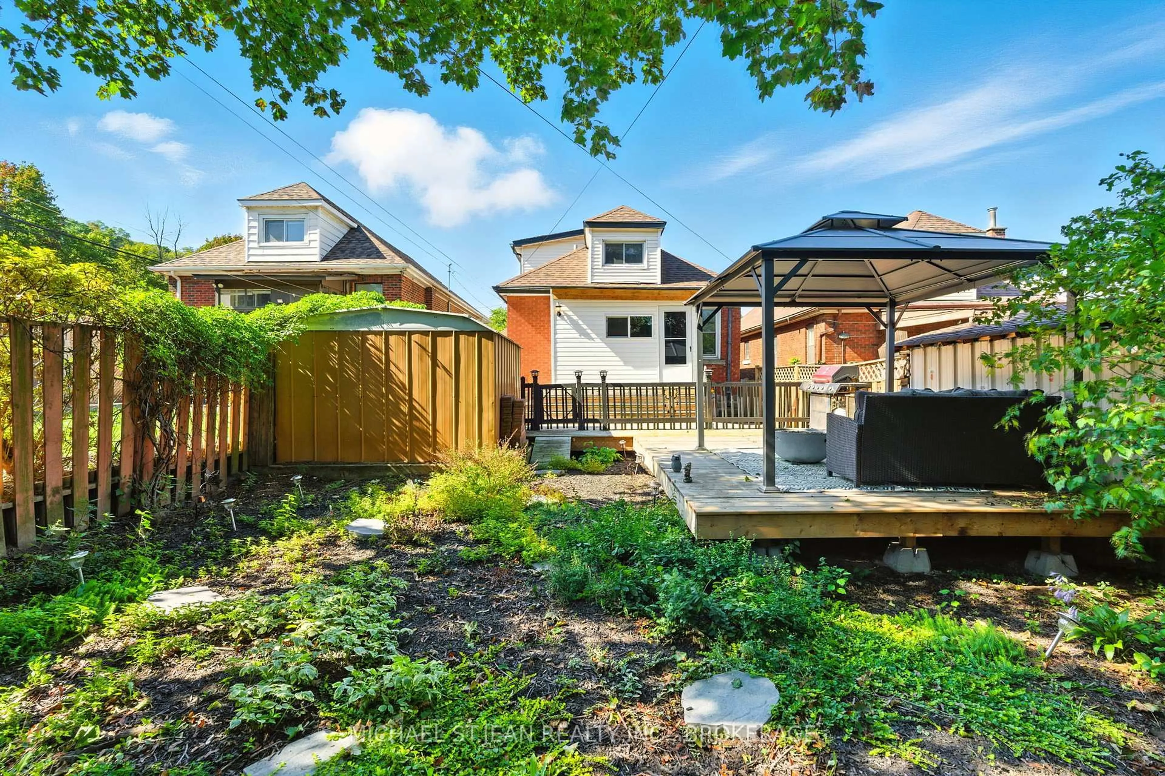 Patio, street for 313 Graham Ave, Hamilton Ontario L8K 2M7