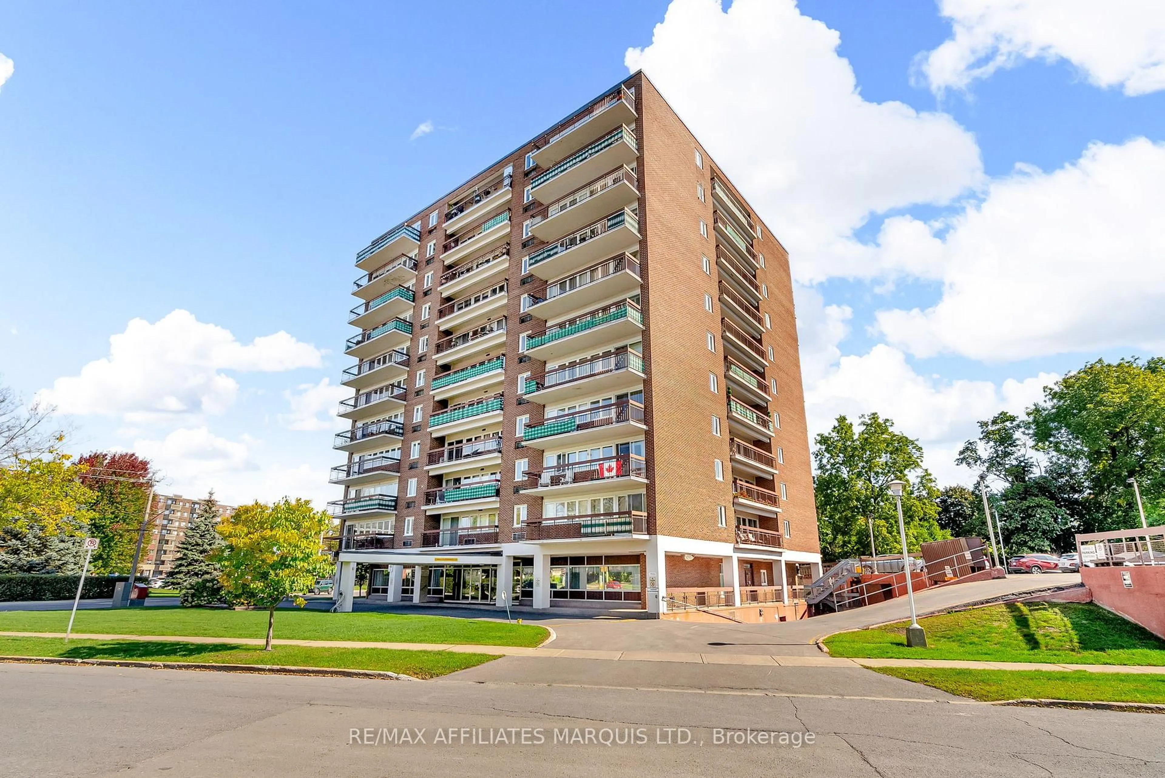 Unknown for 308 Second St #302, Cornwall Ontario K6H 1Z1