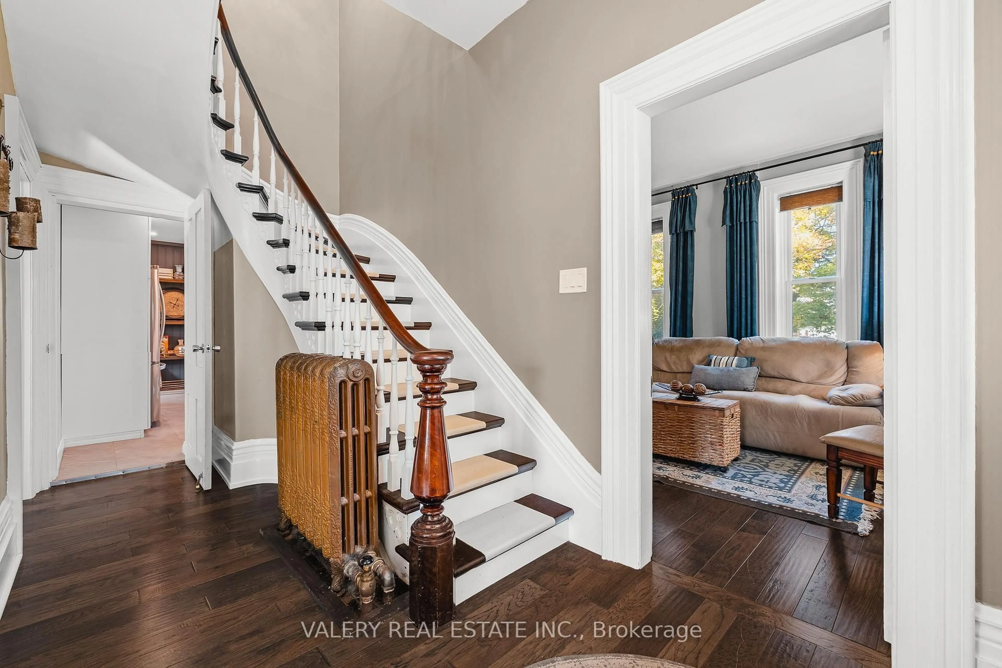 Indoor entryway for 109 Huron St, Zorra Ontario N0J 1J0