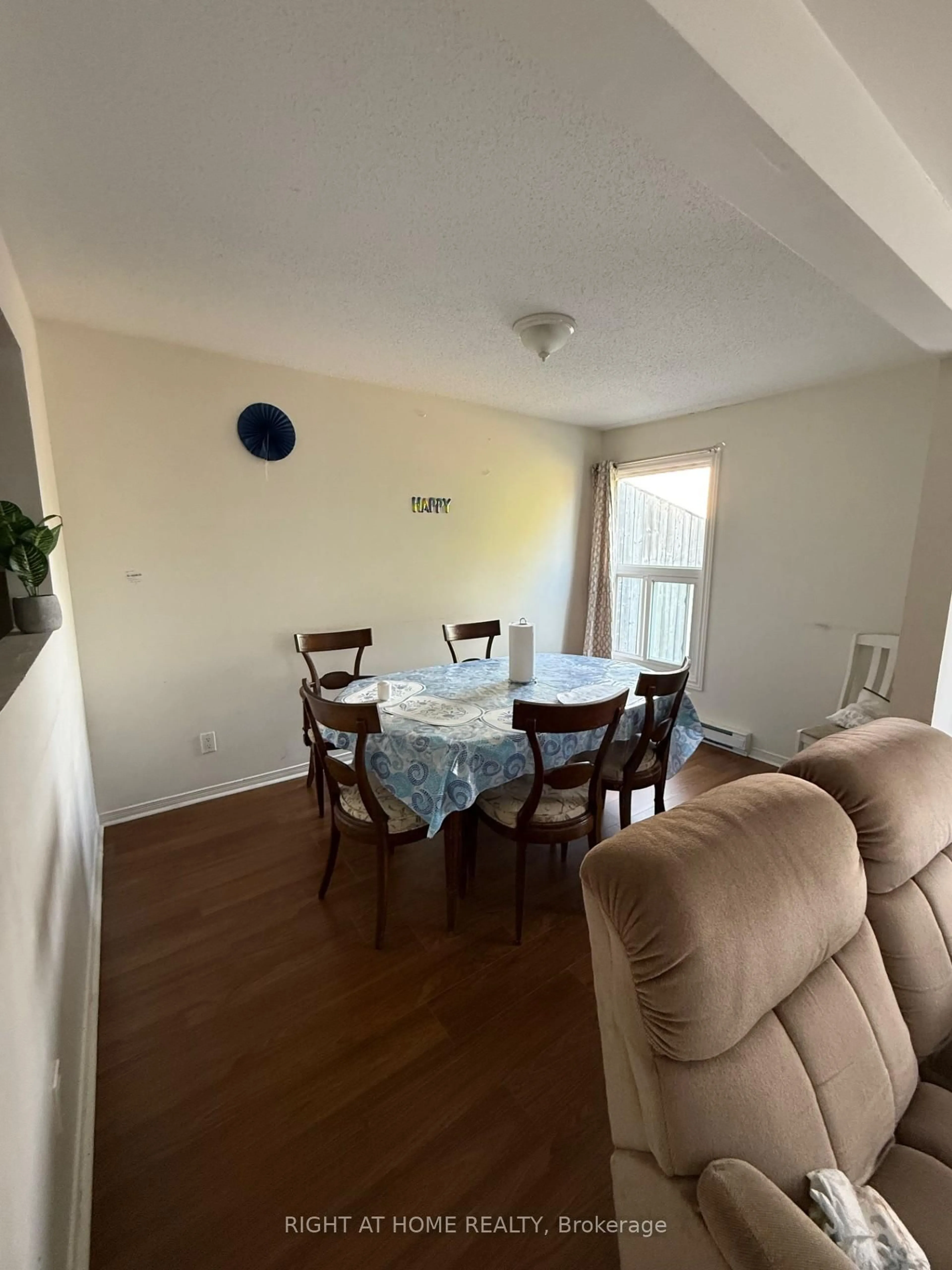 A pic of a room for 3415 Uplands Dr #5, Ottawa Ontario K1V 9N3