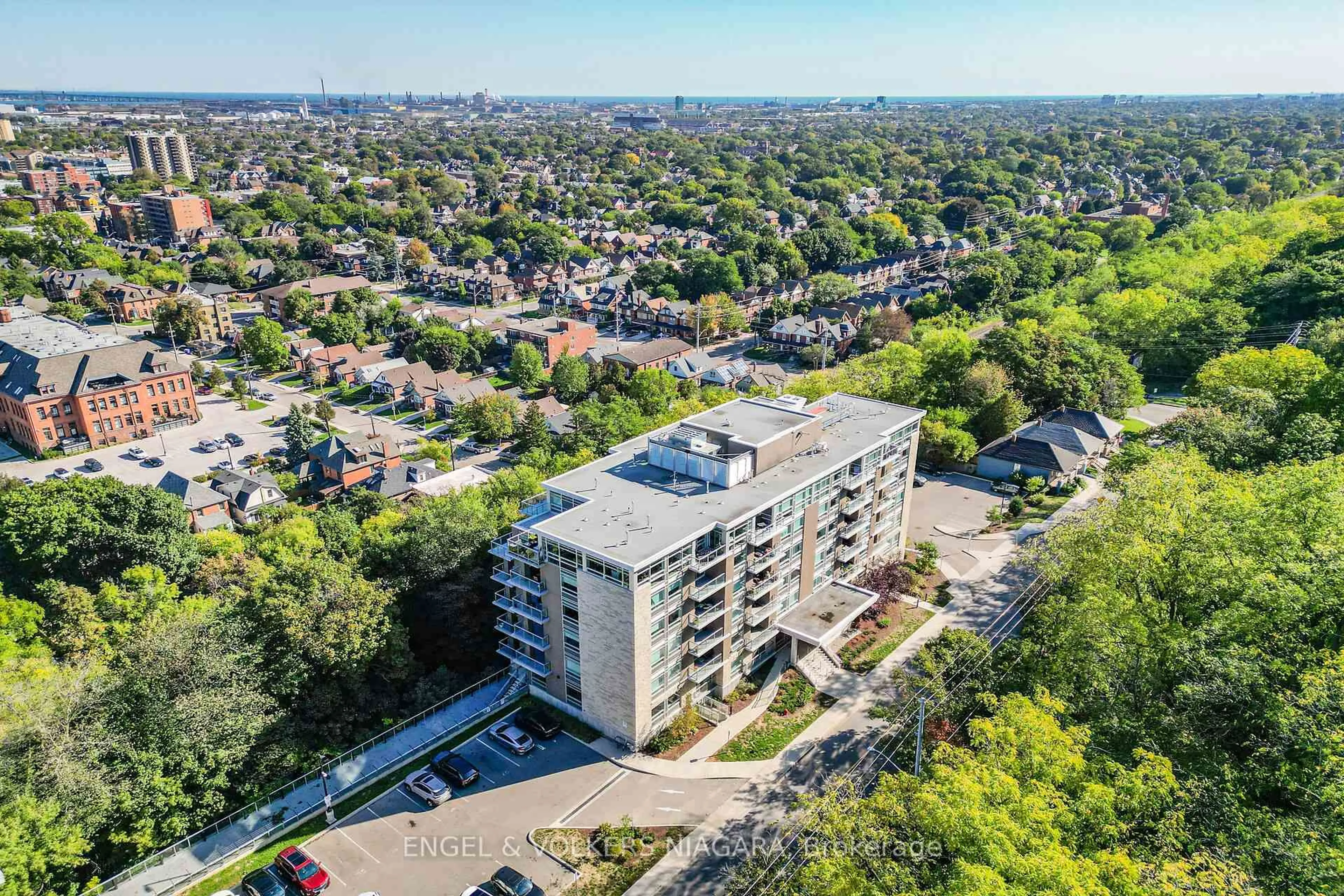 A pic from outside/outdoor area/front of a property/back of a property/a pic from drone, city buildings view from balcony for 479 Charlton Ave #106, Hamilton Ontario L8N 0B4