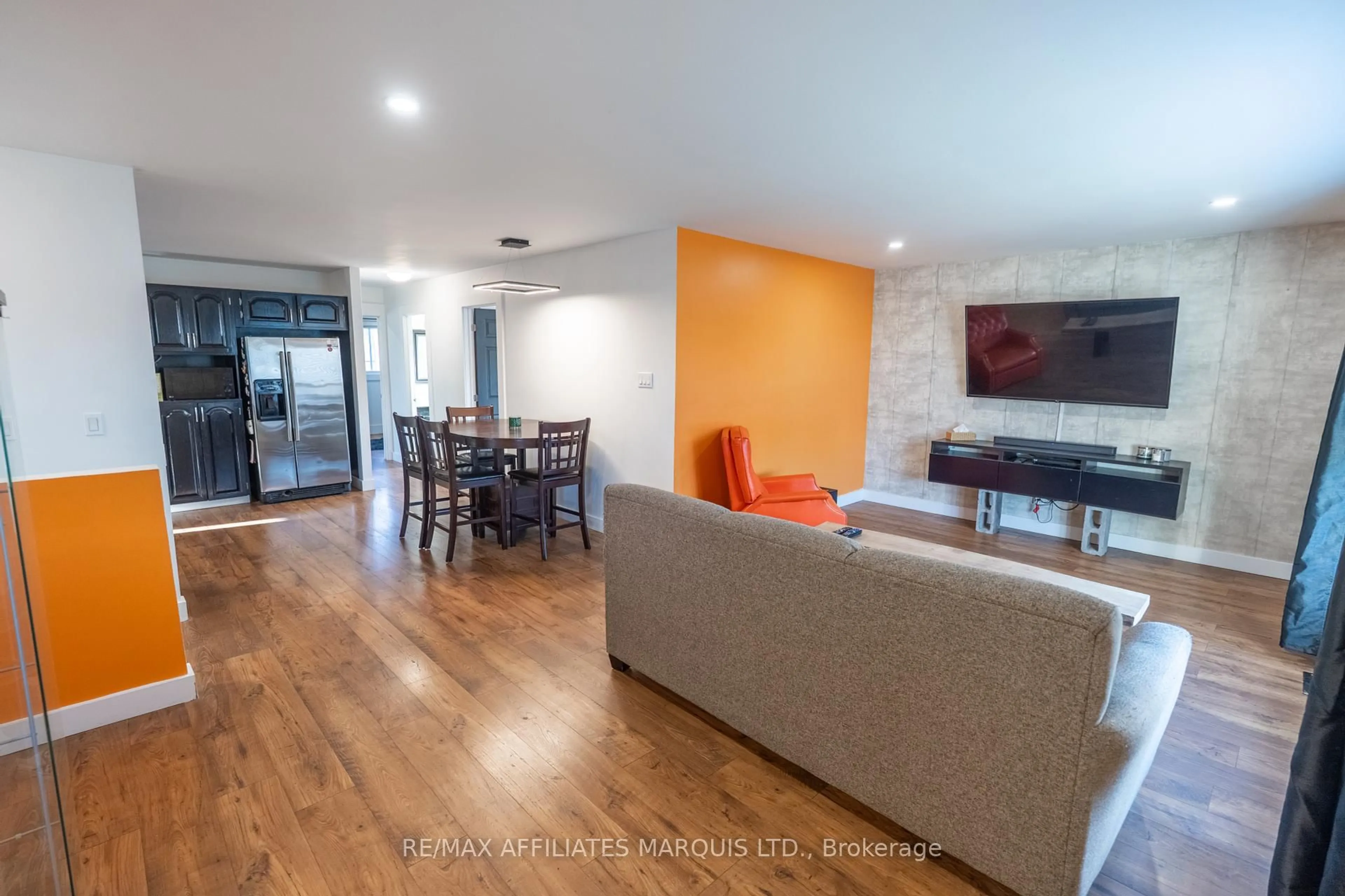 Unknown for 1017 Marleau Ave, Cornwall Ontario K6H 2W6