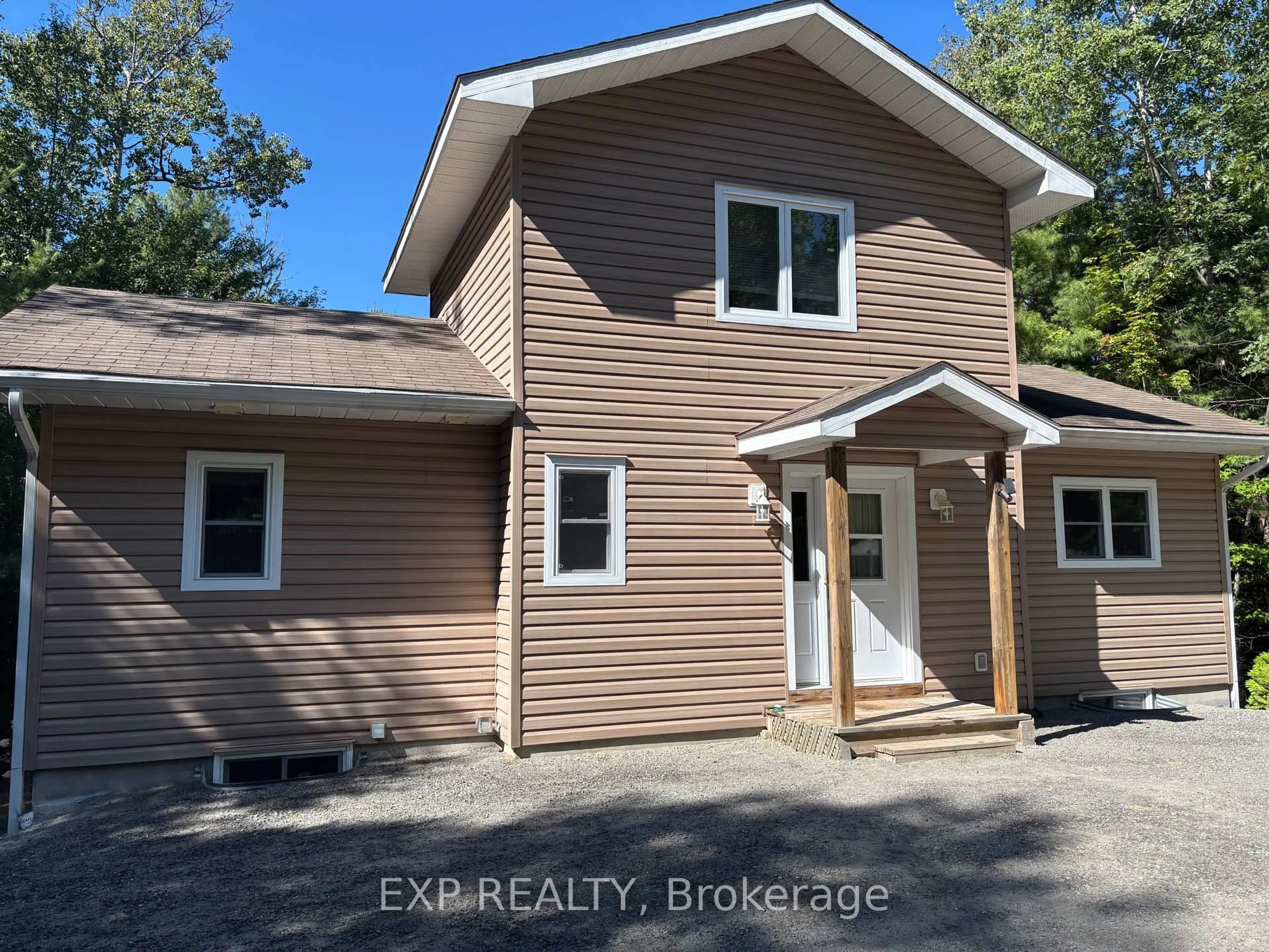 A pic from outside/outdoor area/front of a property/back of a property/a pic from drone, building for 134 Carson Heights Rd, Barry's Bay Ontario K0J 1B0