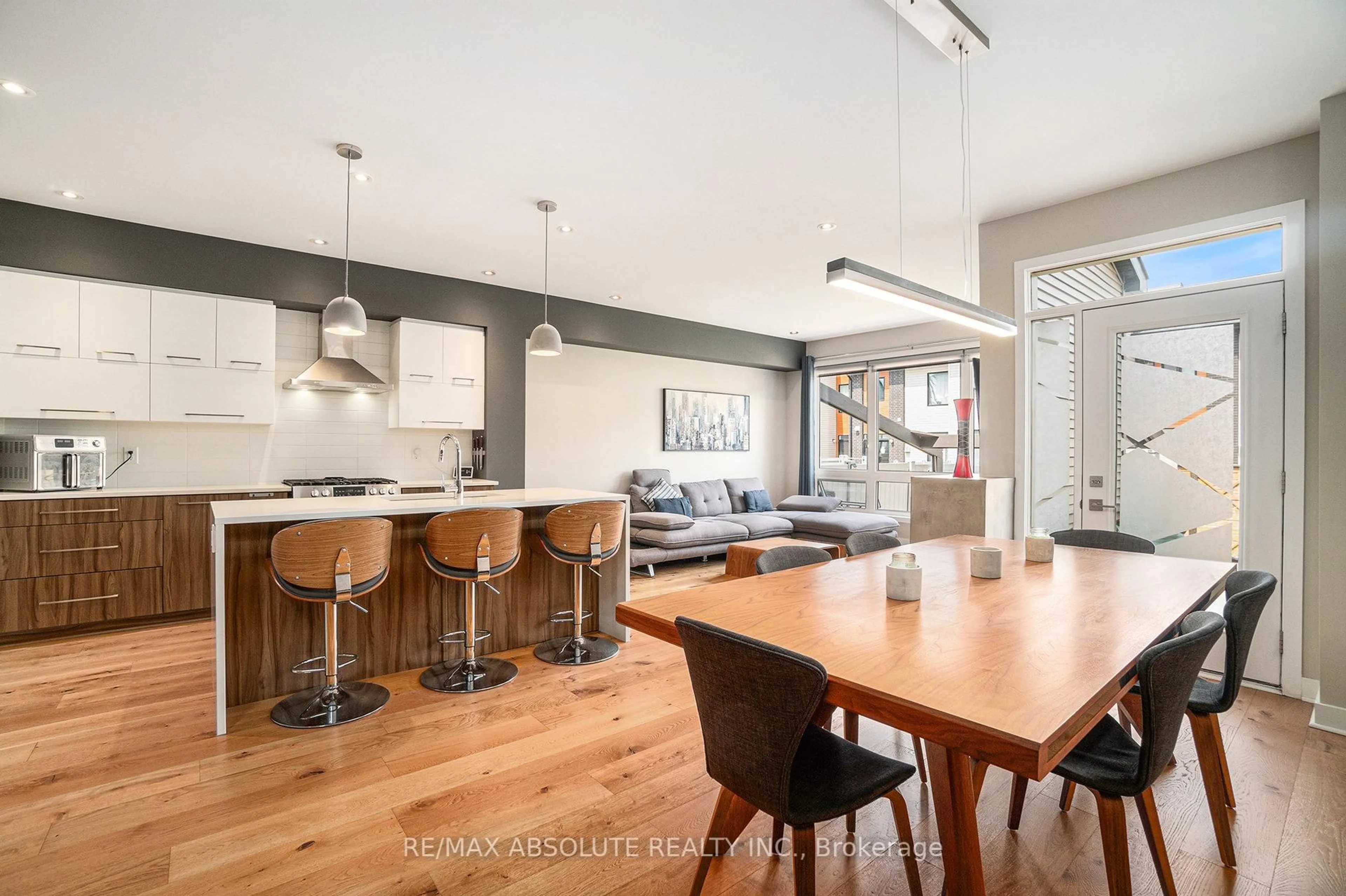 Open concept kitchen, wood/laminate floor for 560 Triangle St, Ottawa Ontario K2V 0M5