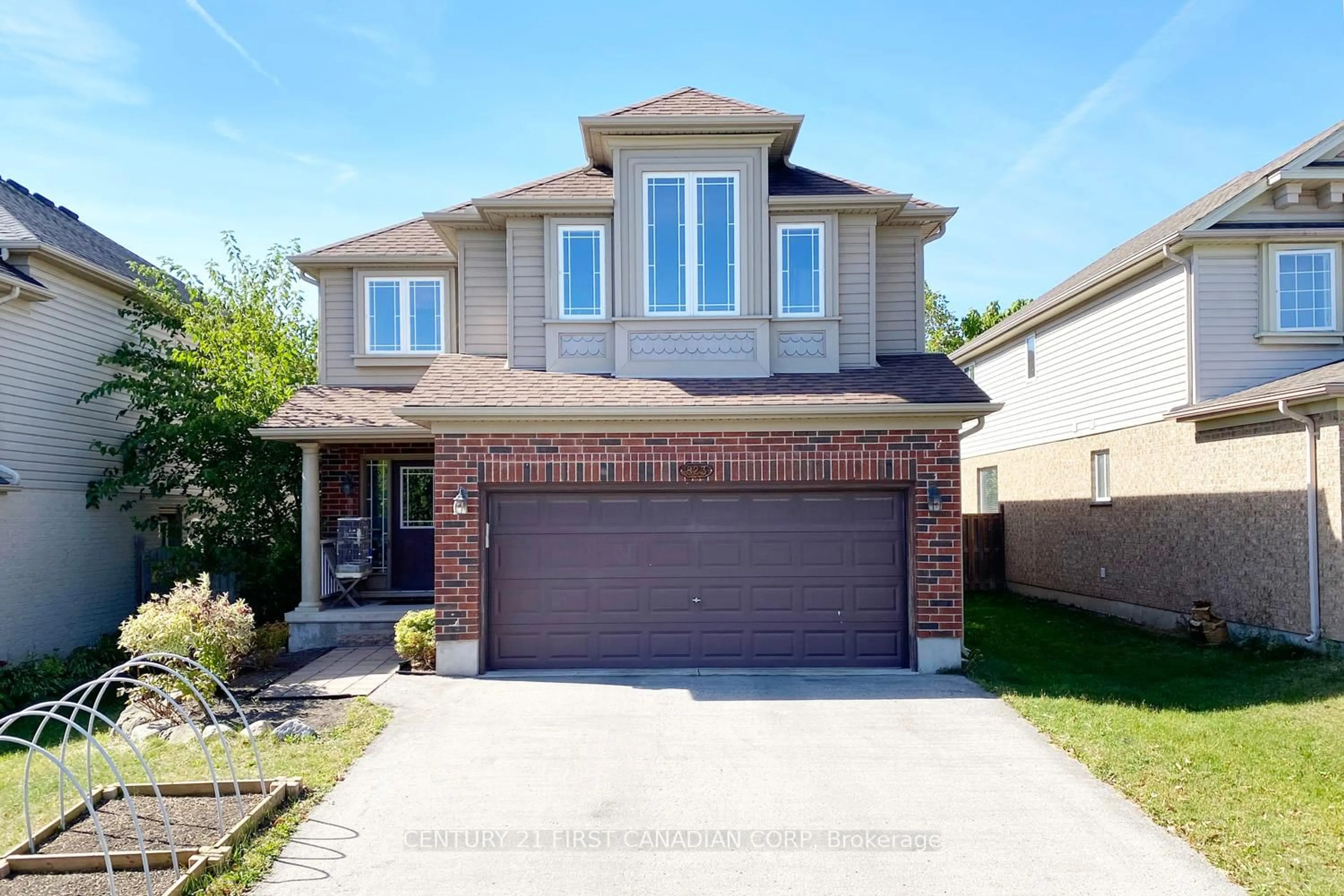 Home with brick exterior material, street for 823 OAKCROSSING Rd, London North Ontario N6H 0A4