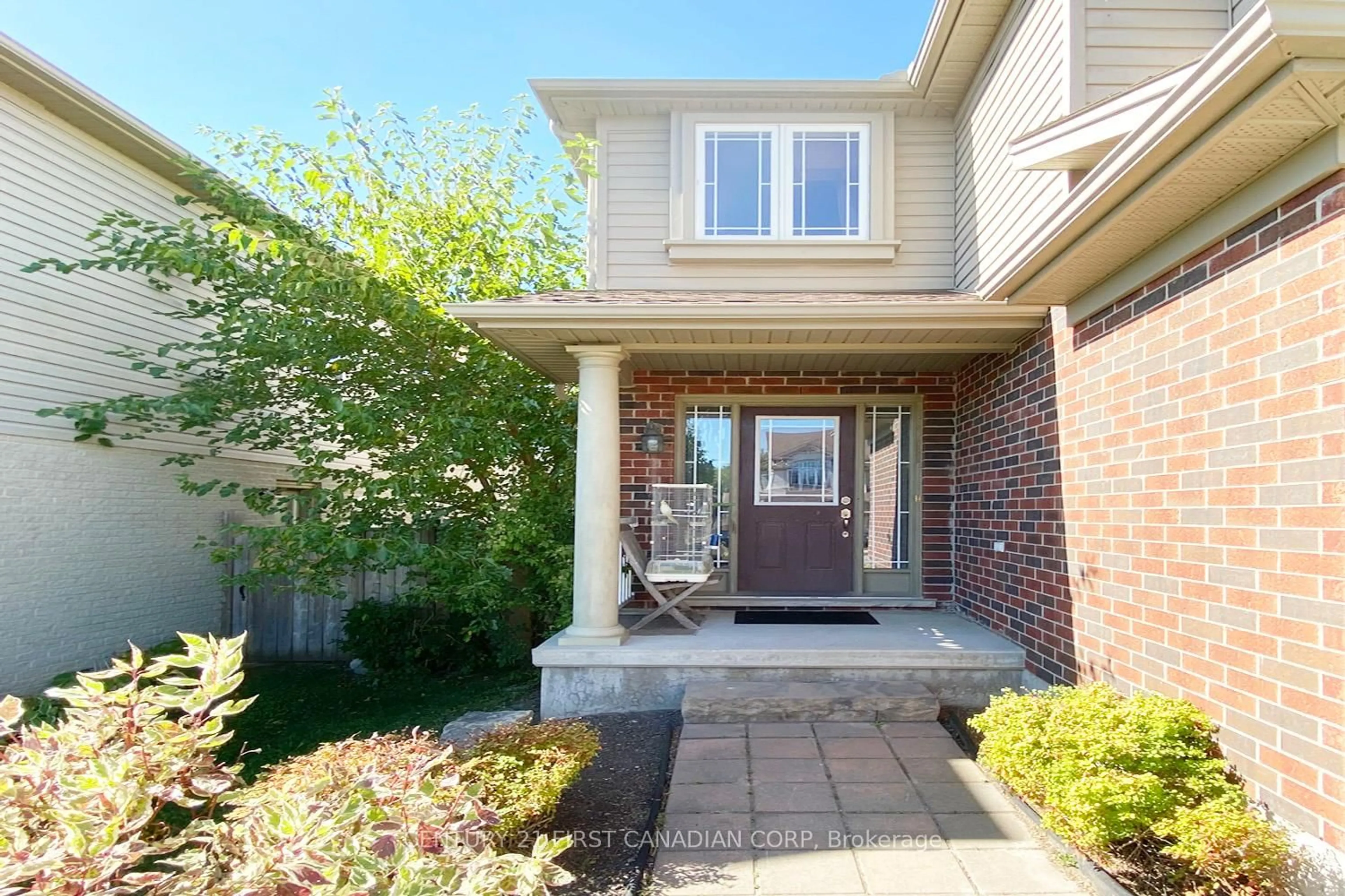 Home with brick exterior material, street for 823 OAKCROSSING Rd, London North Ontario N6H 0A4