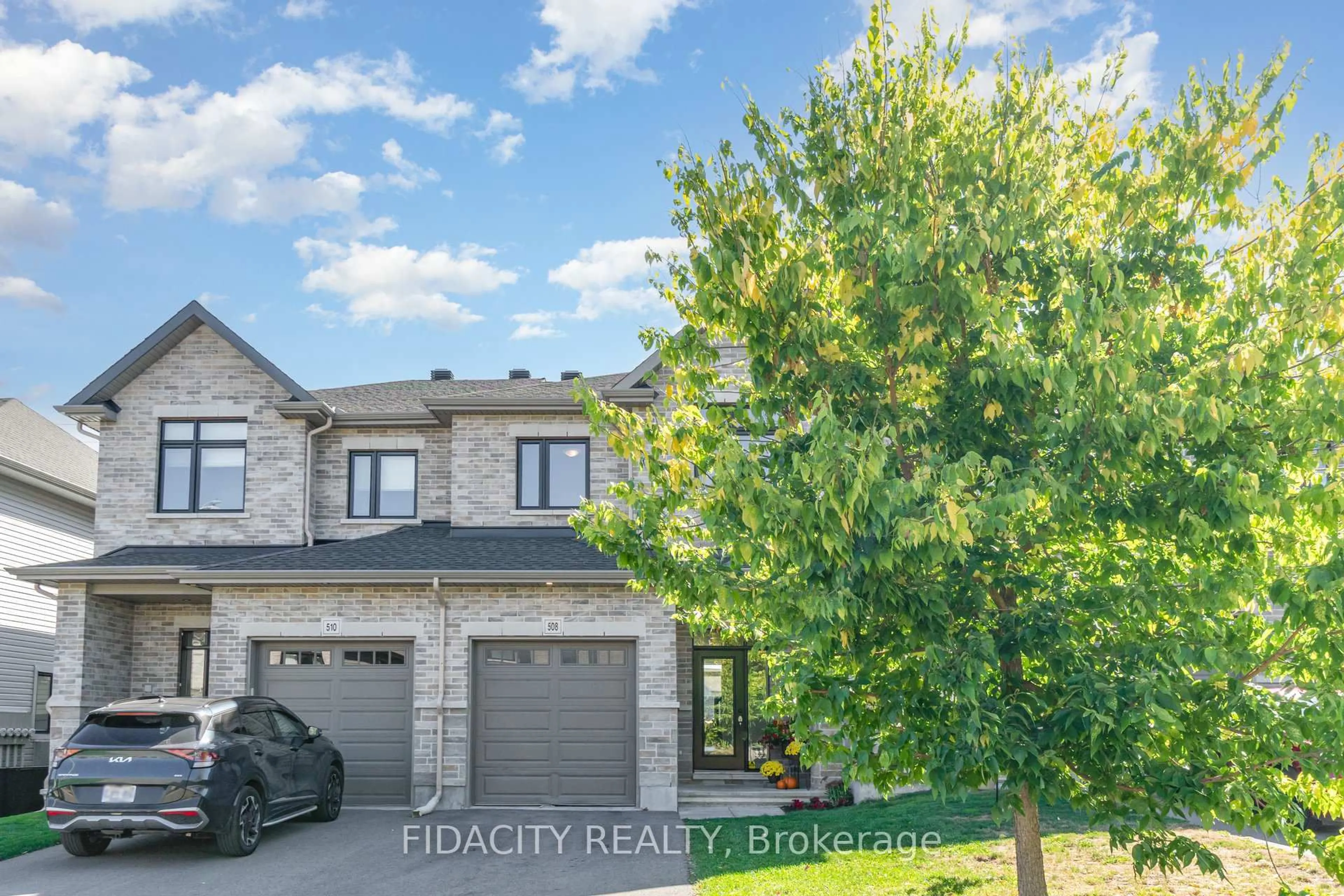 A pic from outside/outdoor area/front of a property/back of a property/a pic from drone, street for 508 Bulat Crt, Ottawa Ontario K2S 0X6