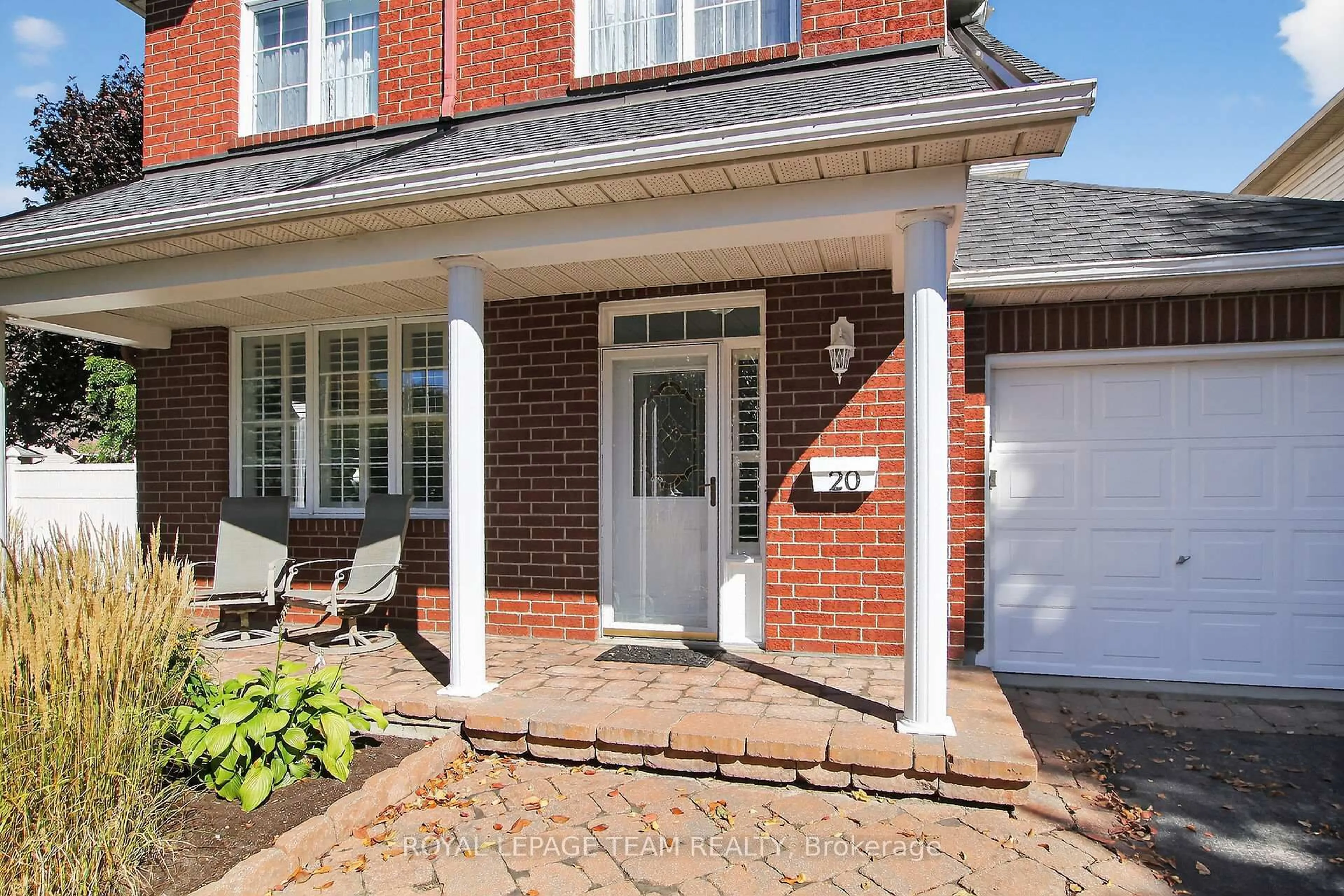 Home with brick exterior material, street for 20 Vistapointe Dr, Barrhaven Ontario K2G 6N3