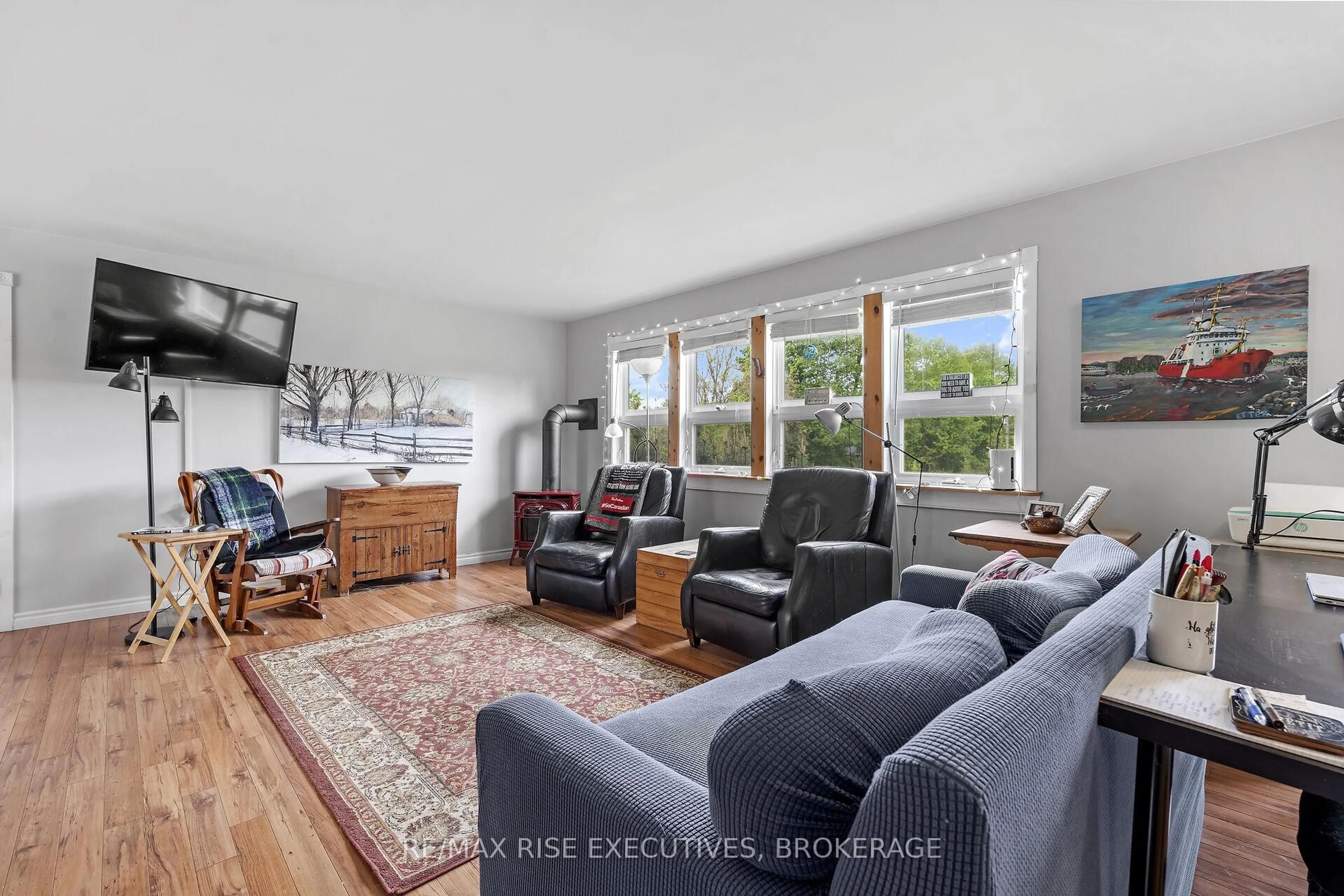 Living room with furniture, unknown for 2329 HARLEM Rd, Rideau Lakes Ontario K0G 1V0