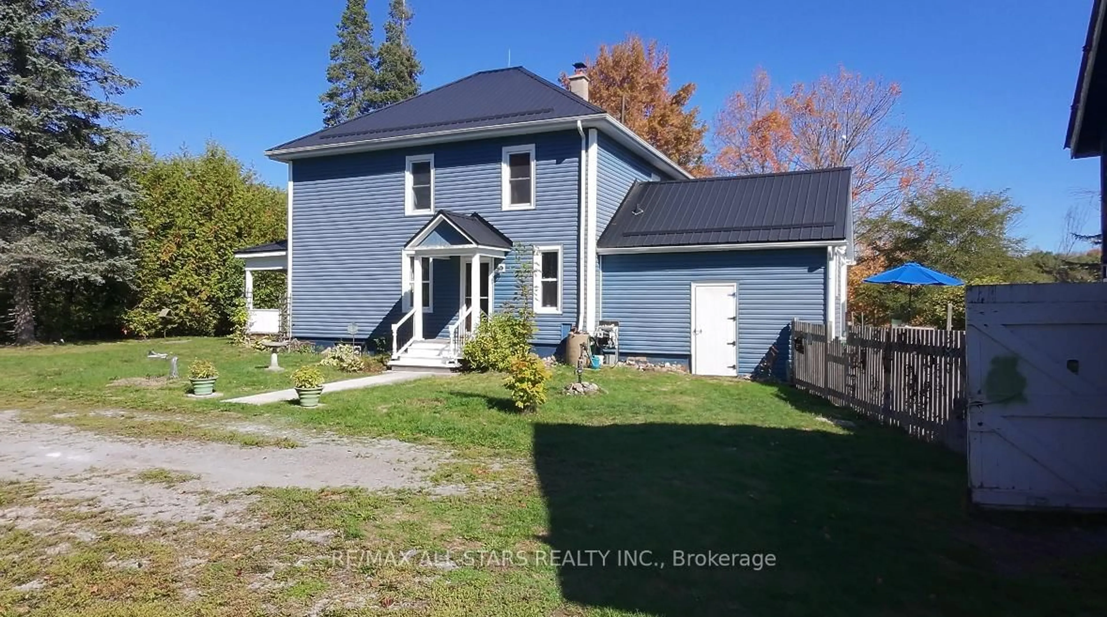 A pic from outside/outdoor area/front of a property/back of a property/a pic from drone, street for 412 Cooper Rd, Madoc Ontario K0K 2K0