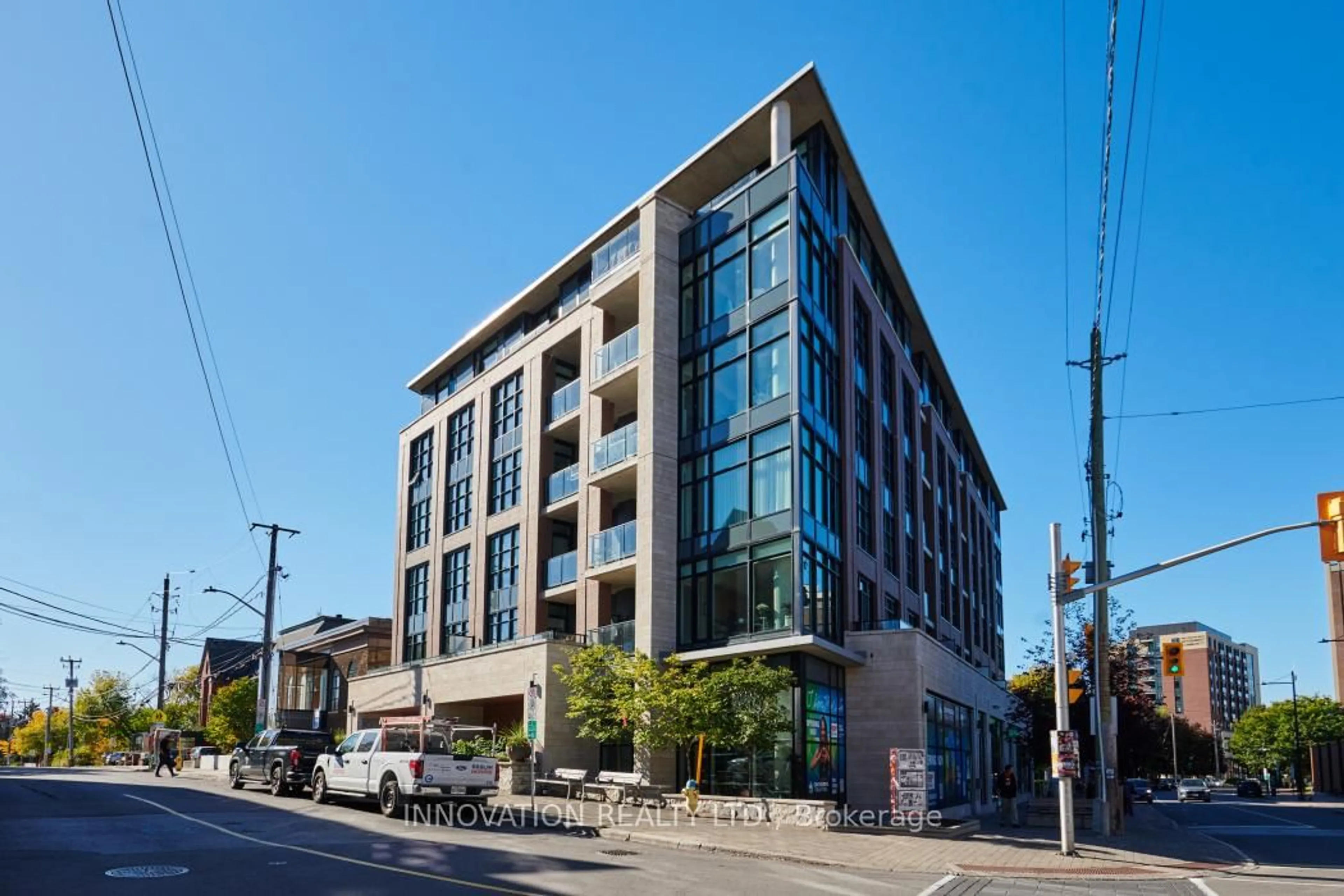 Patio, building for 10 Rosemount Ave #410, Ottawa Ontario K1Y 1P4